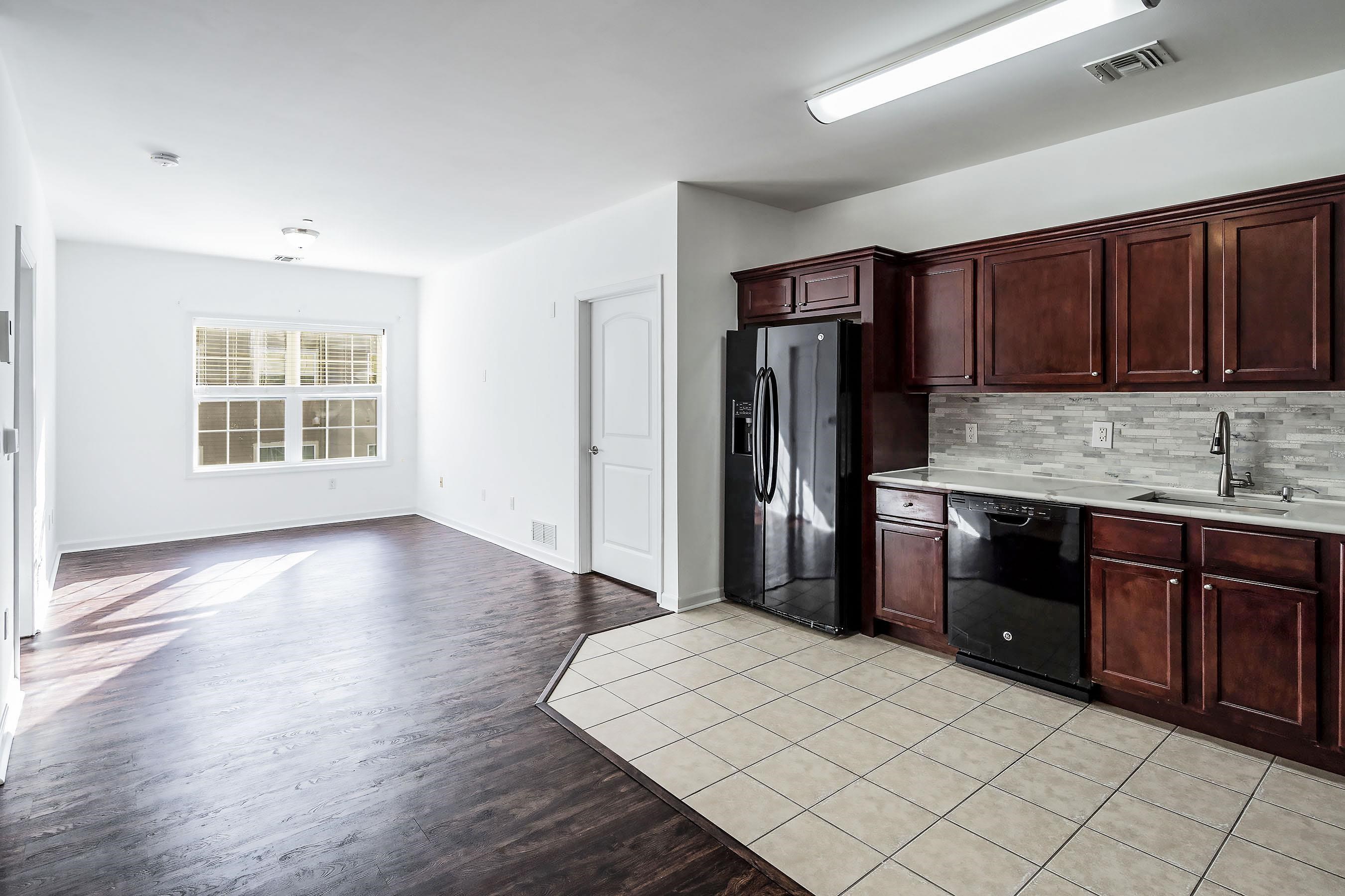 5808 WASHINGTON ST Unit 407