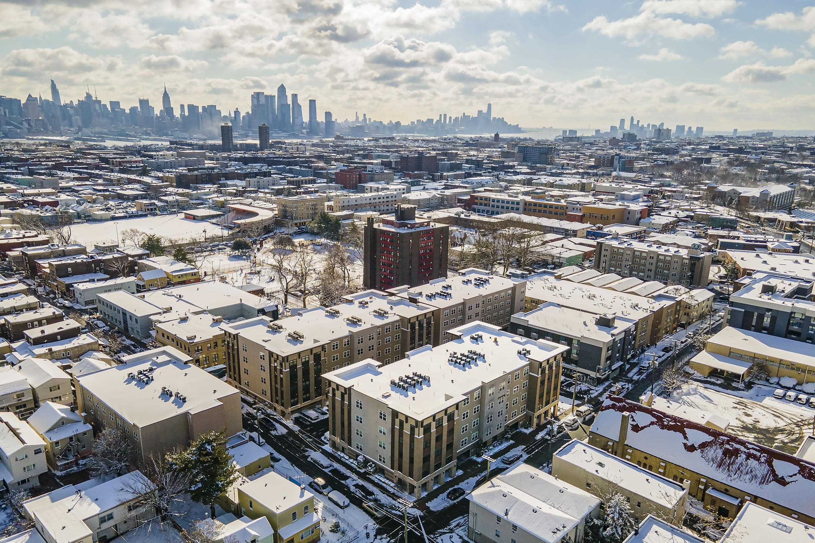 5808 WASHINGTON ST Unit 407