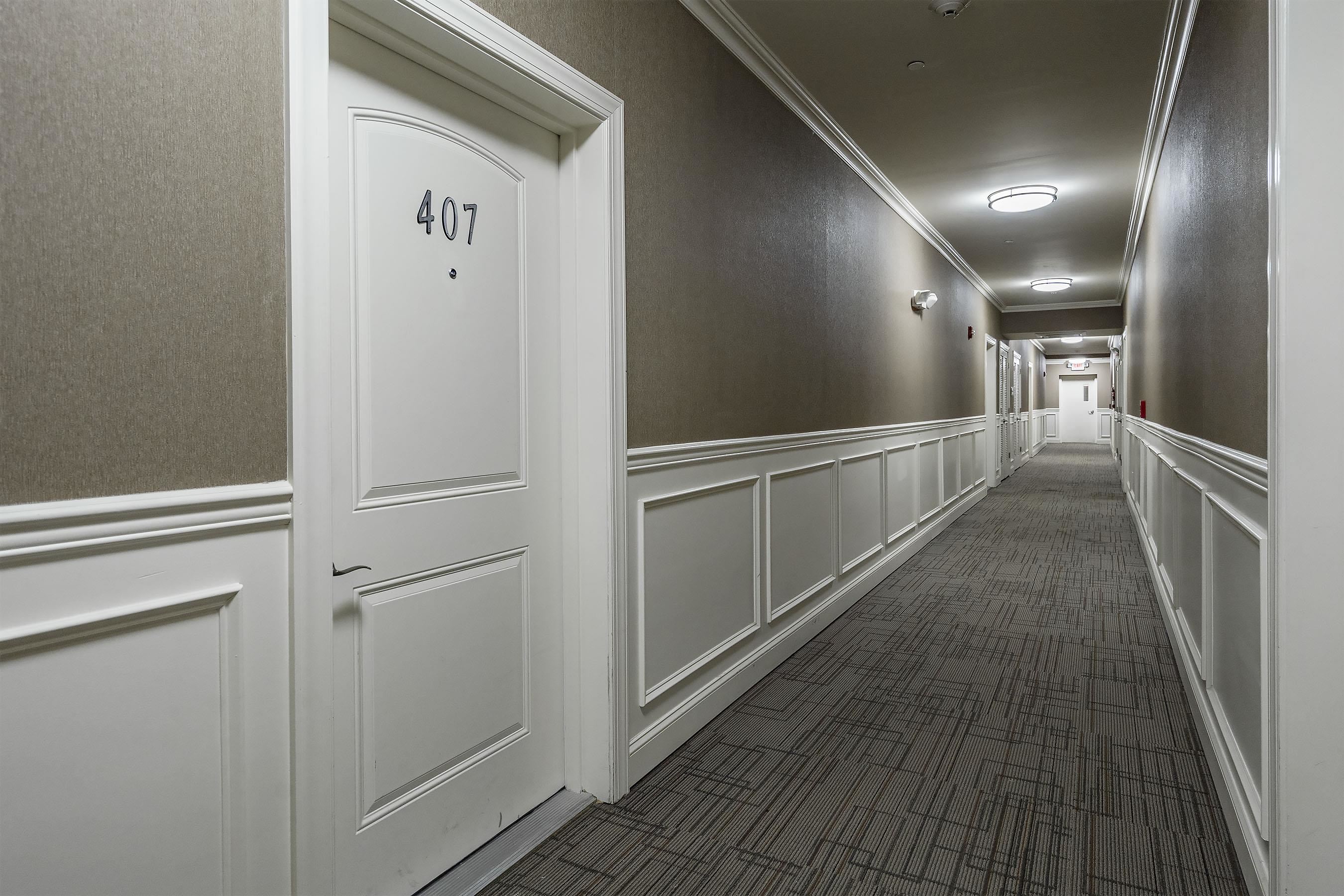 5808 WASHINGTON ST Unit 407