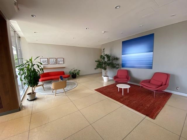 6050 BLVD EAST Unit 20F
