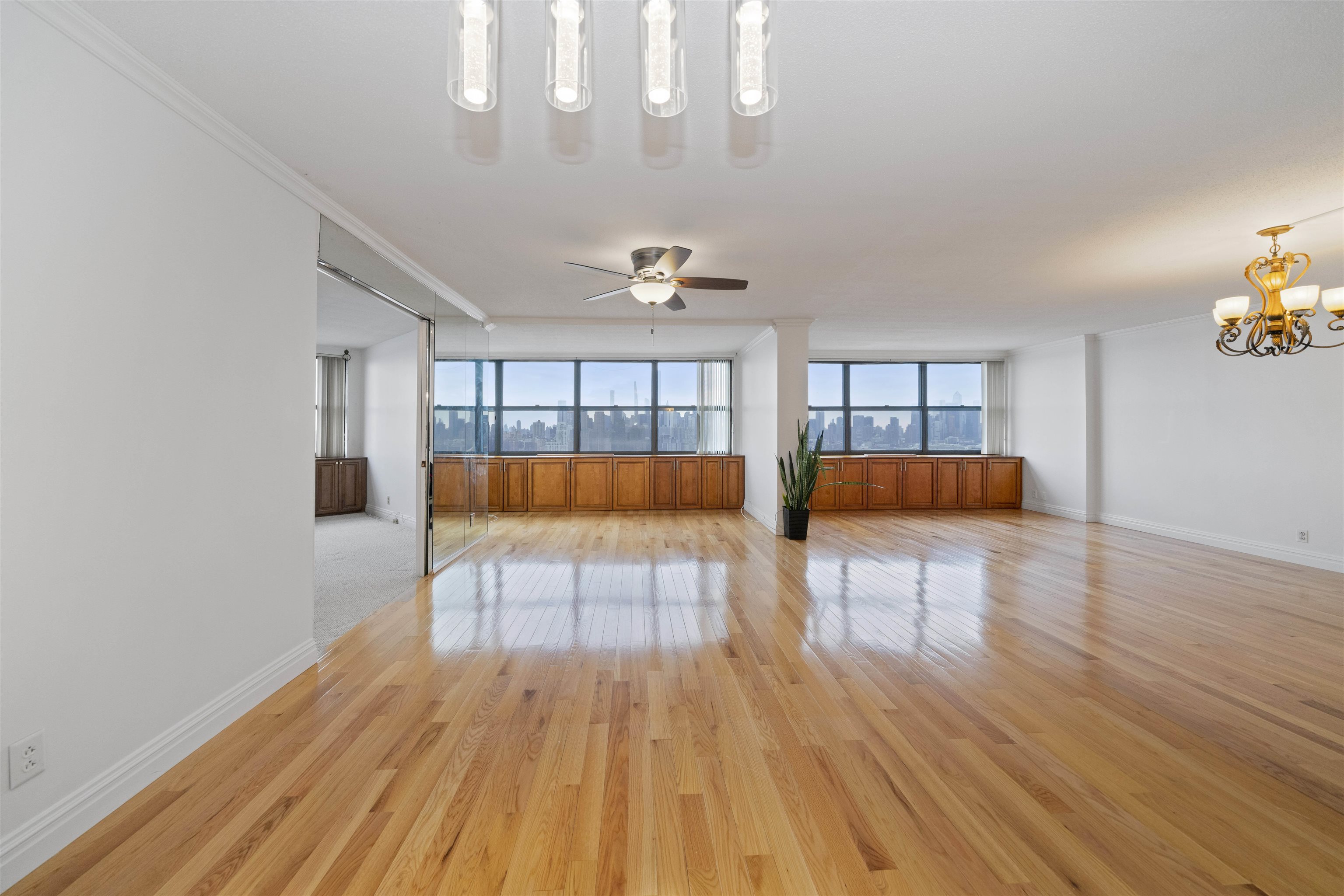 7004 BLVD EAST Unit 35D