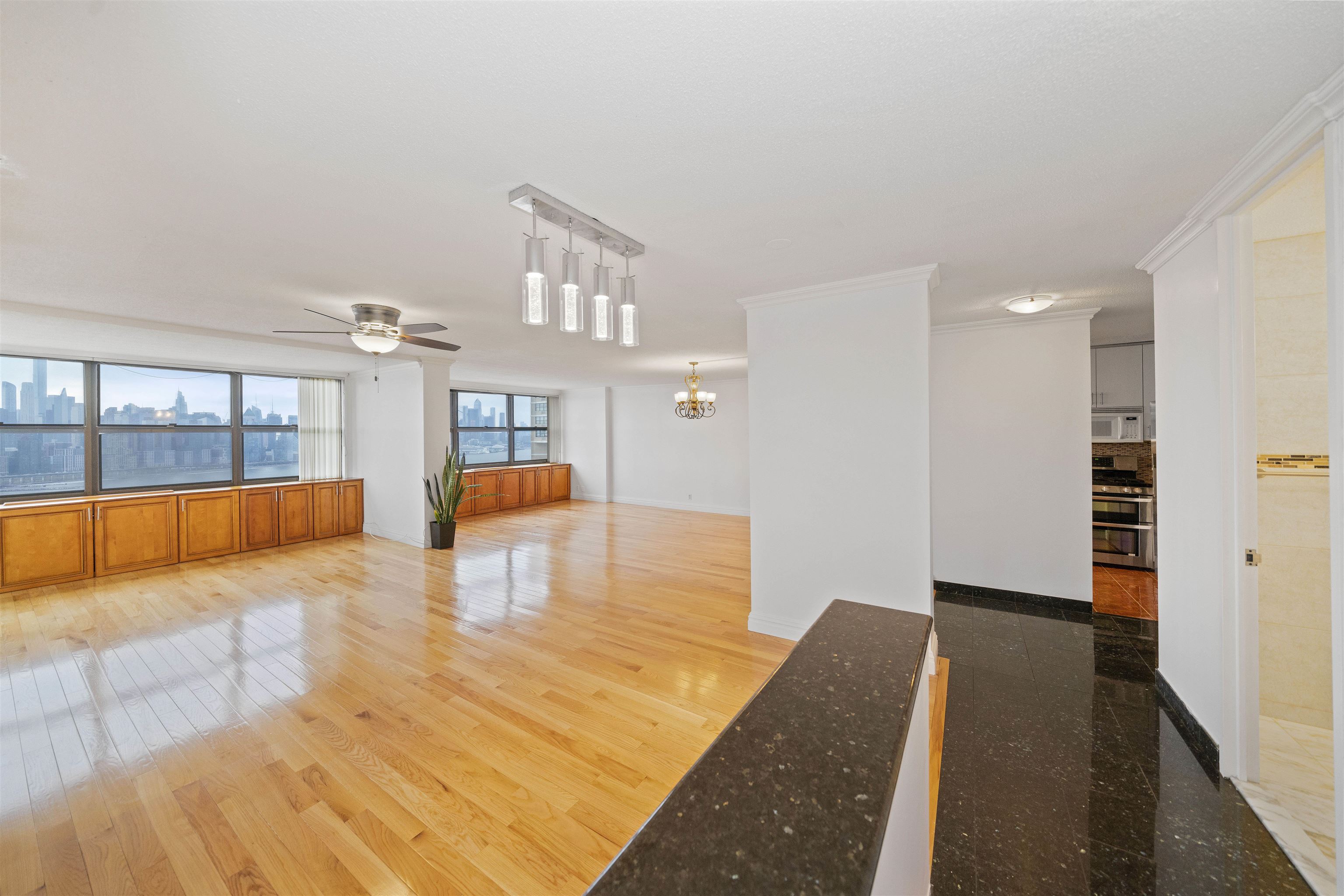7004 BLVD EAST Unit 35D