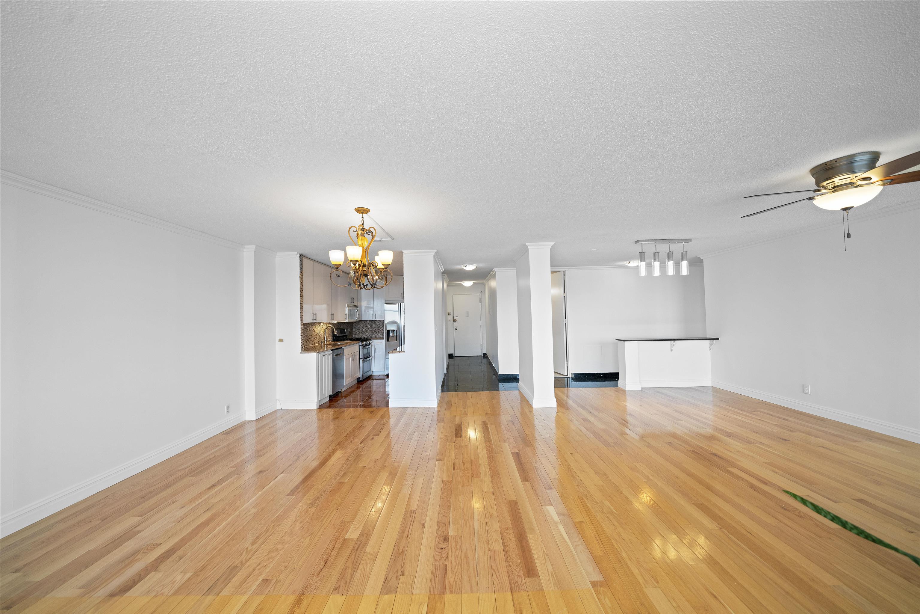 7004 BLVD EAST Unit 35D