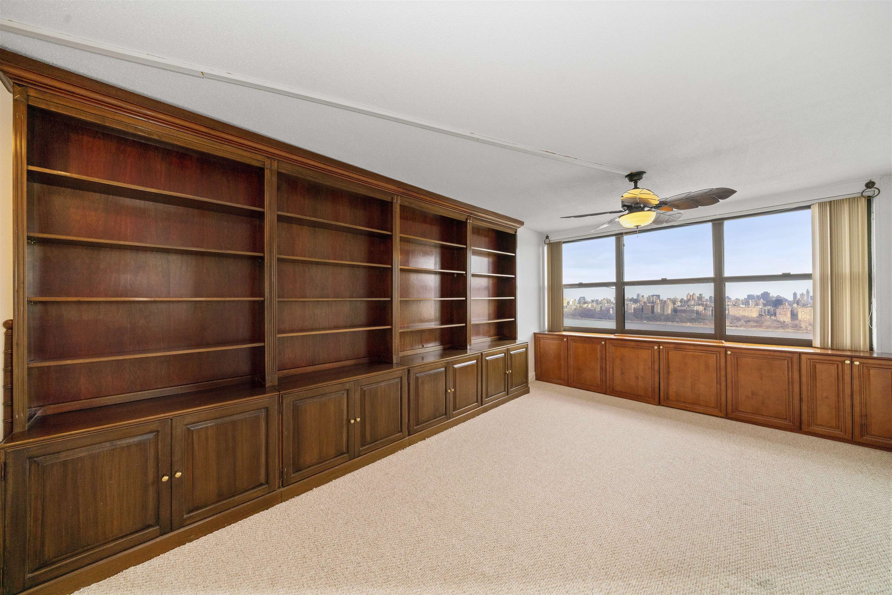 7004 BLVD EAST Unit 35D