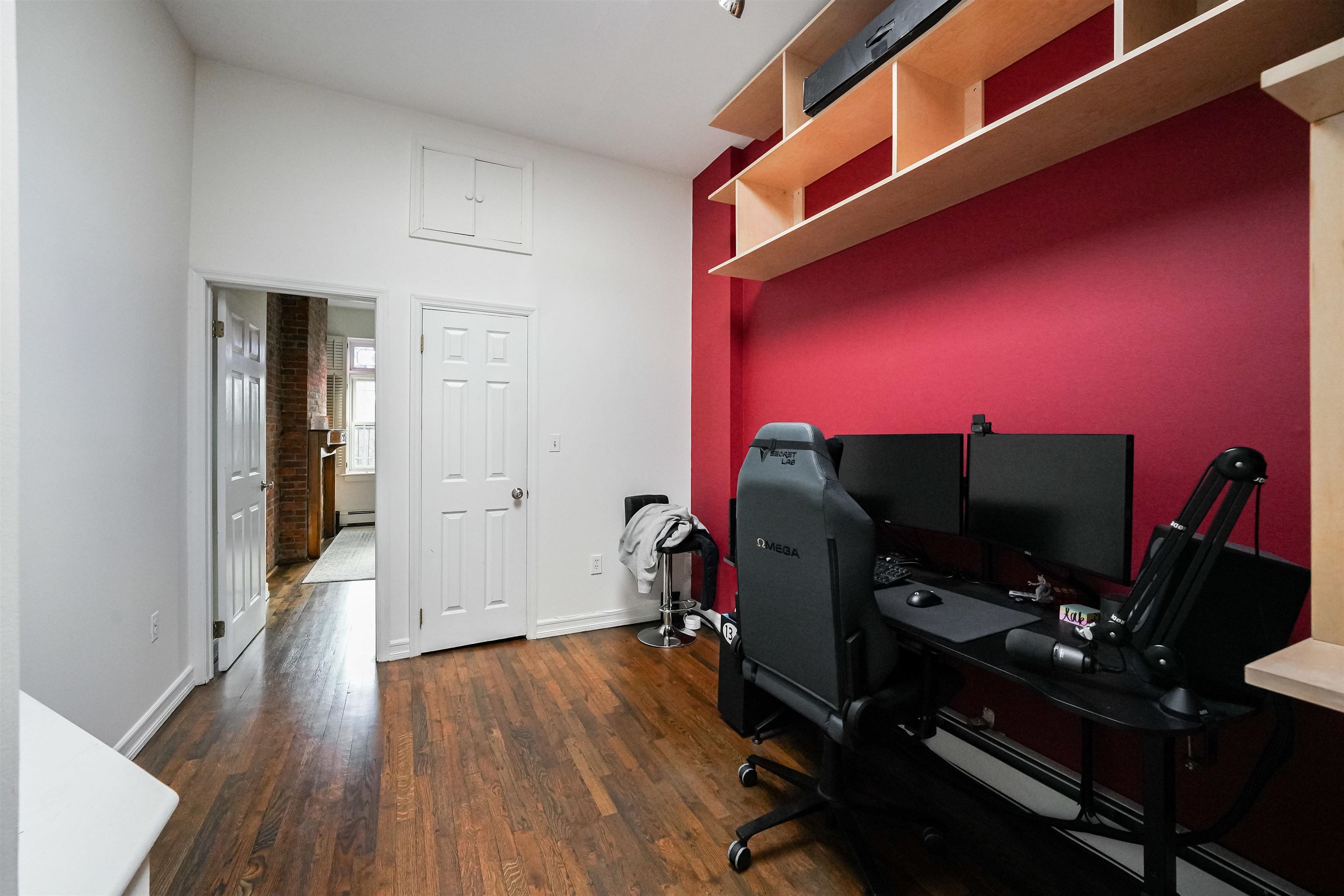205 14TH ST Unit 4L