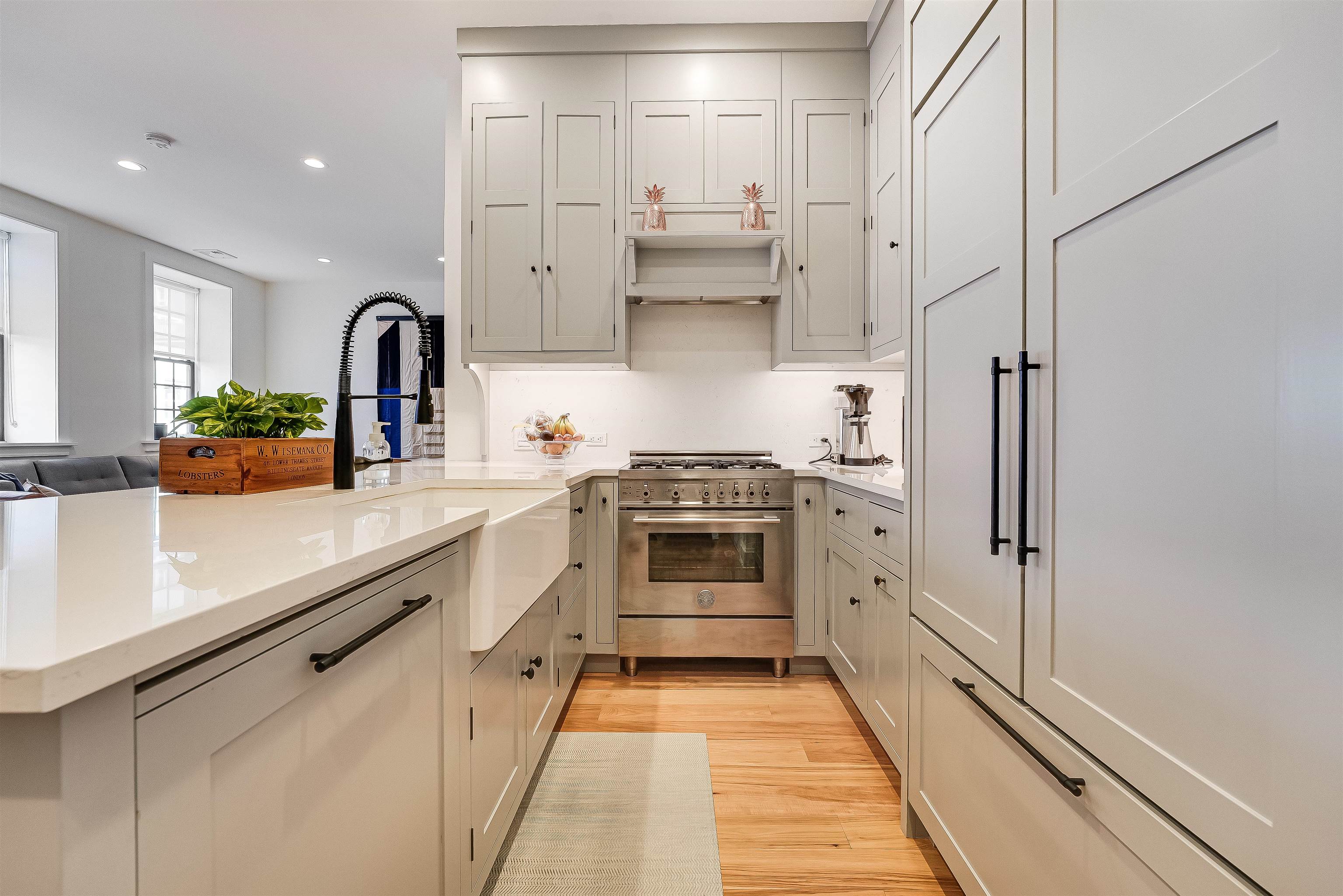 222 CLINTON ST Unit 19