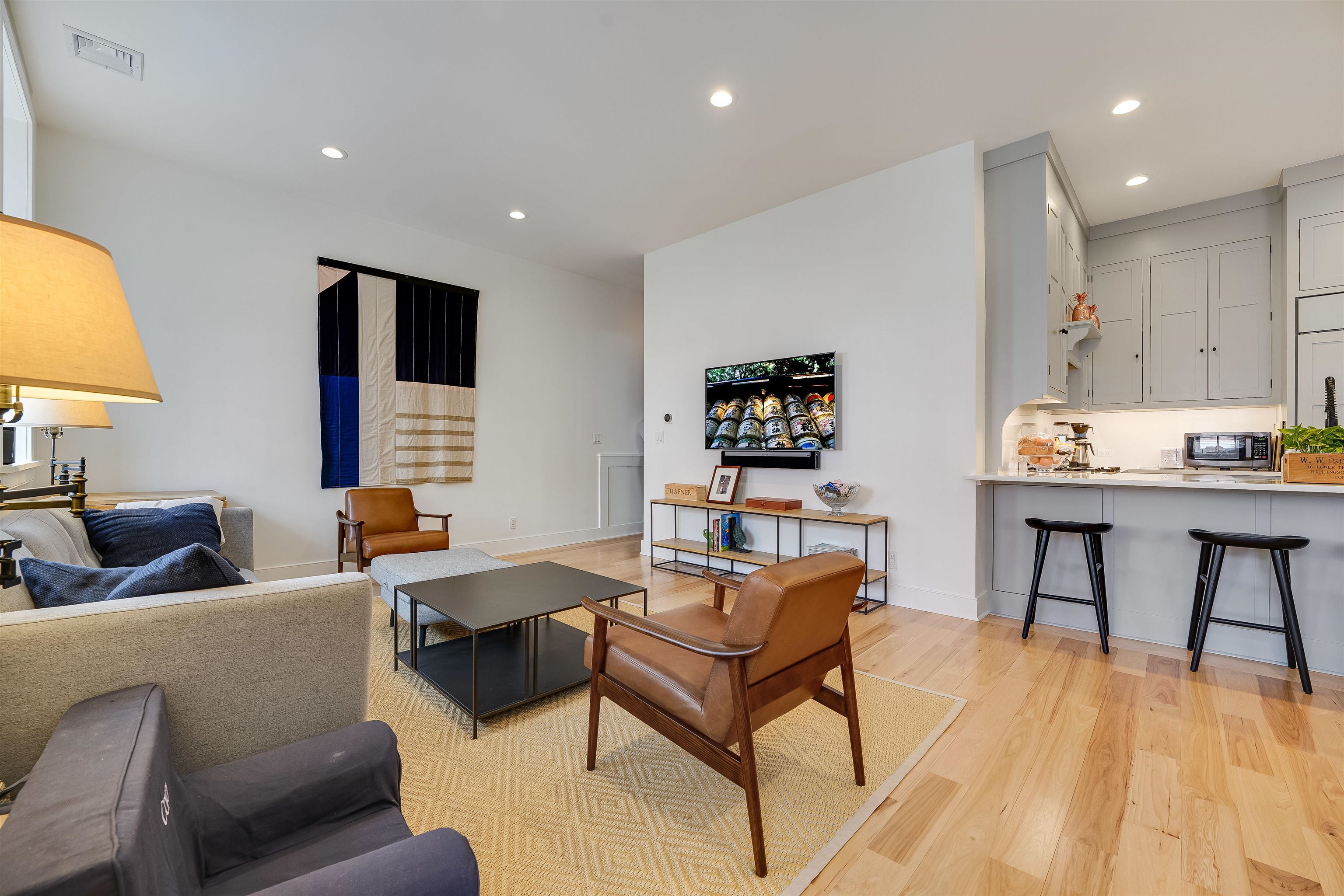 222 CLINTON ST Unit 19