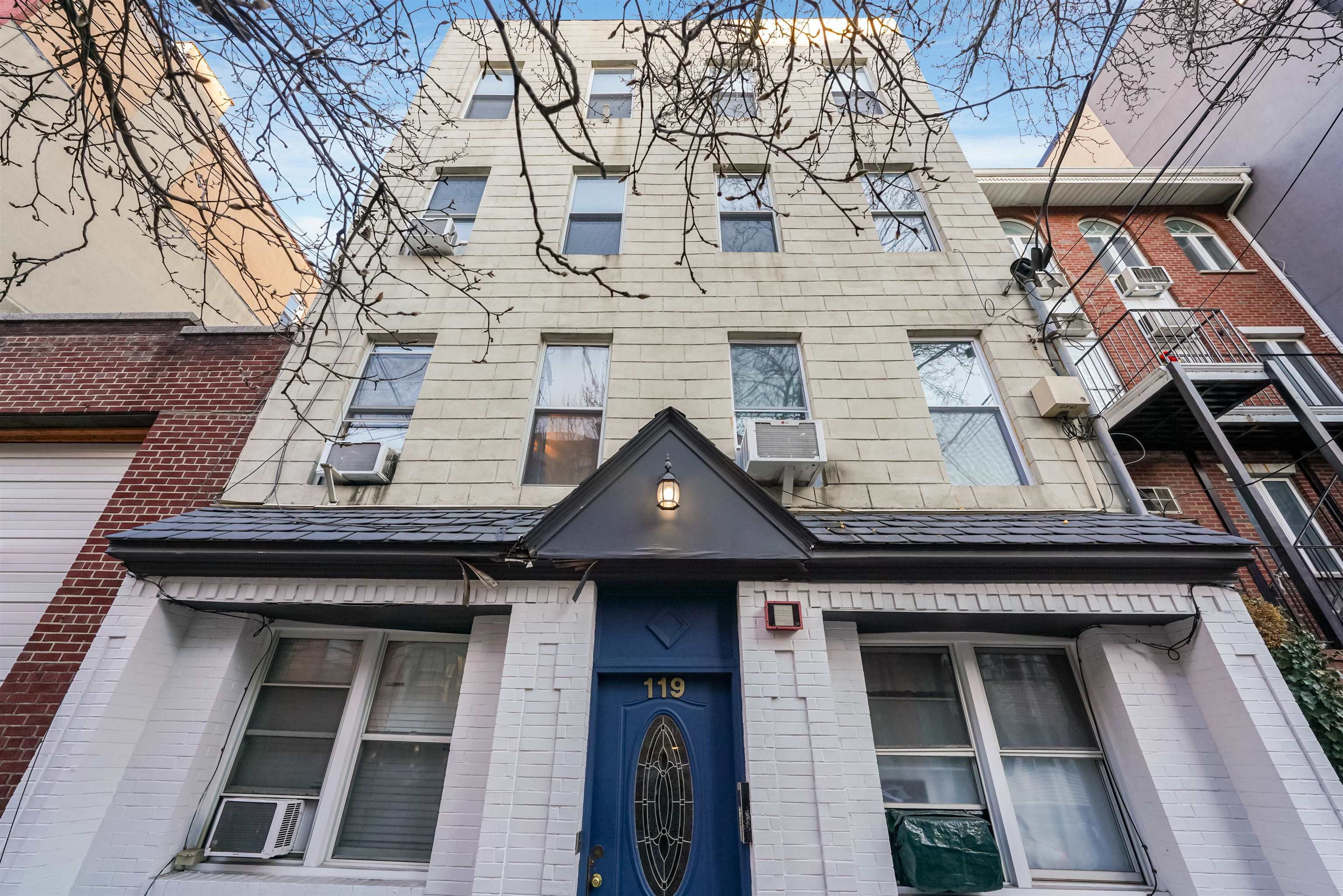 119 CLINTON ST Unit 2L