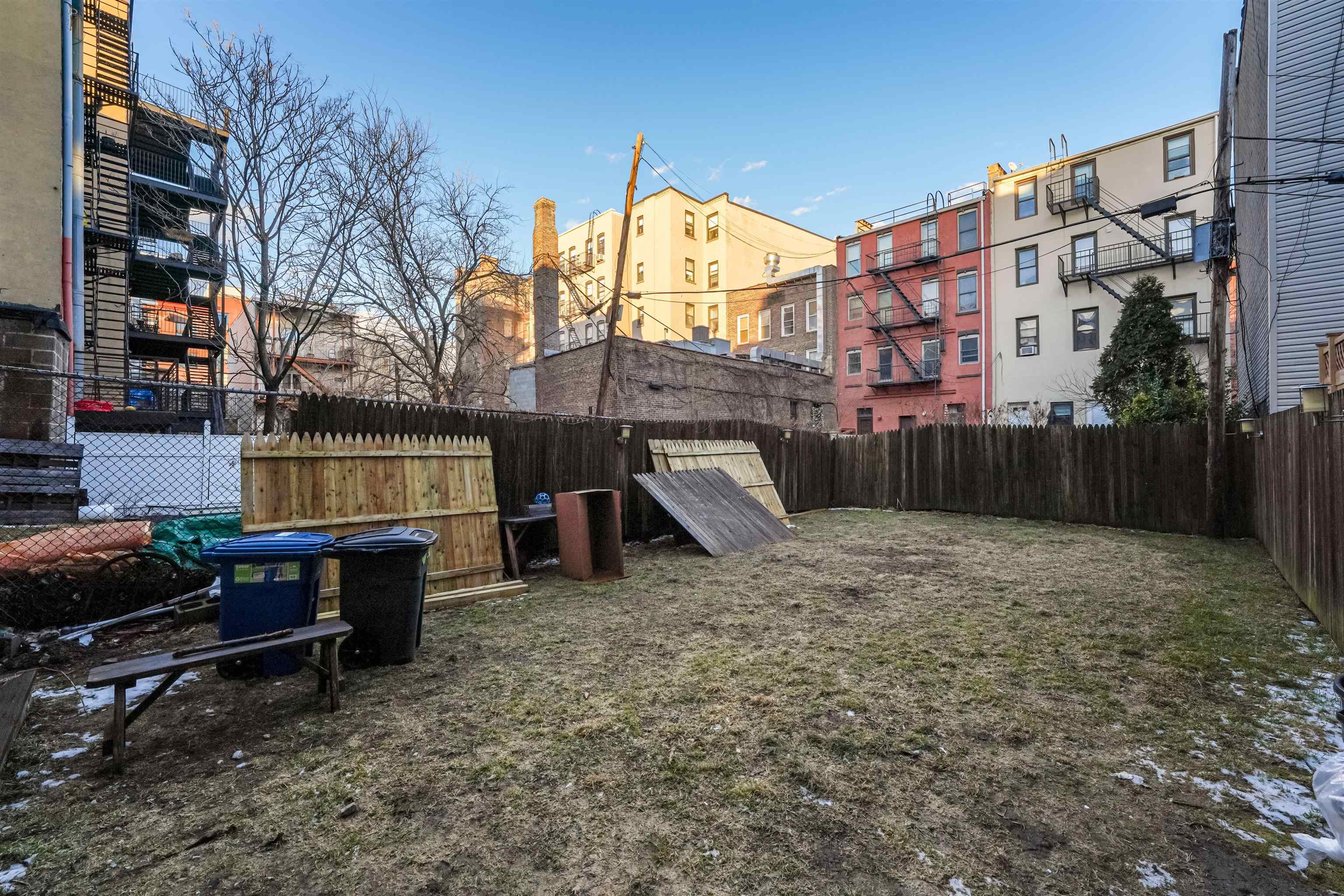 119 CLINTON ST Unit 2L