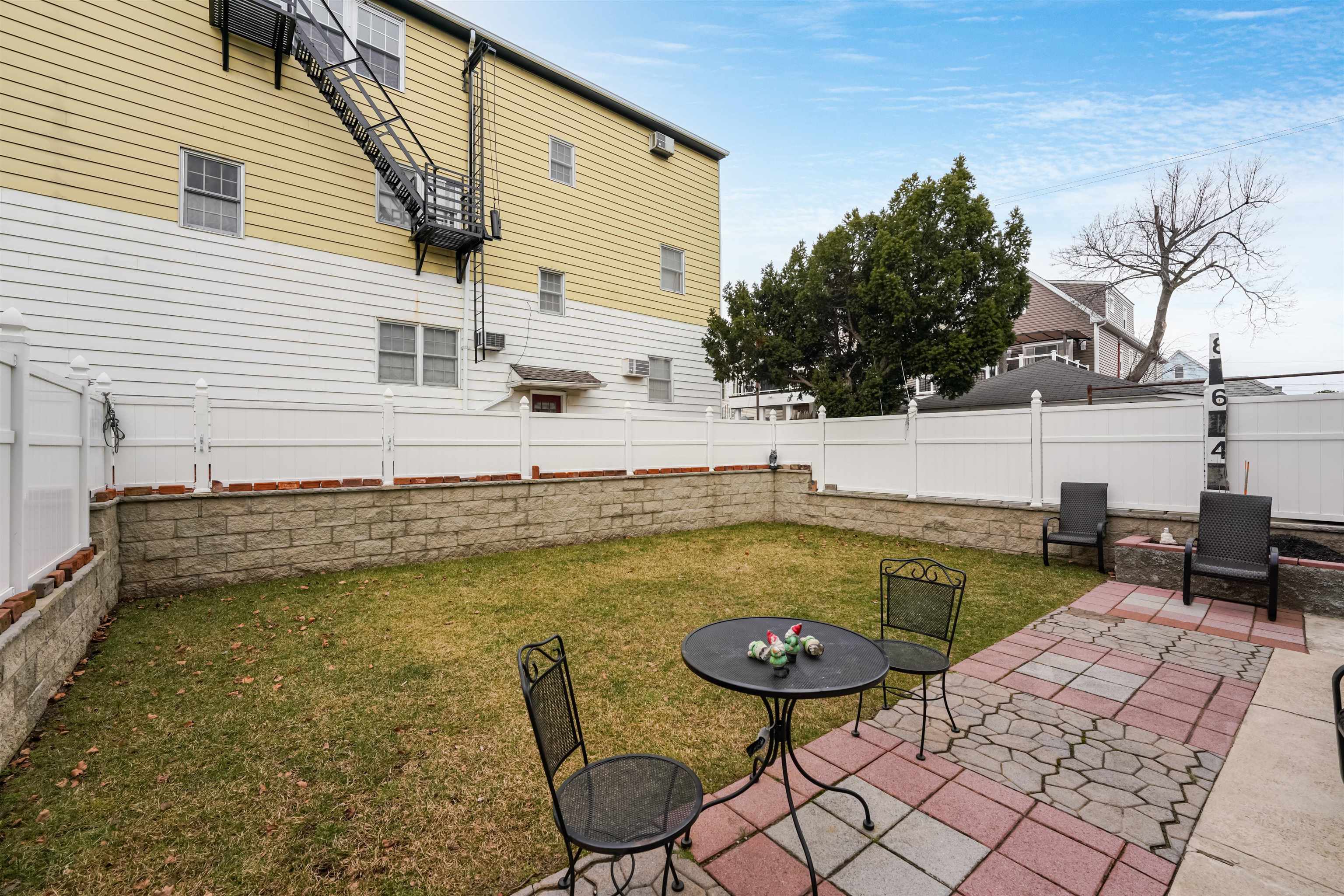 263 AVENUE A