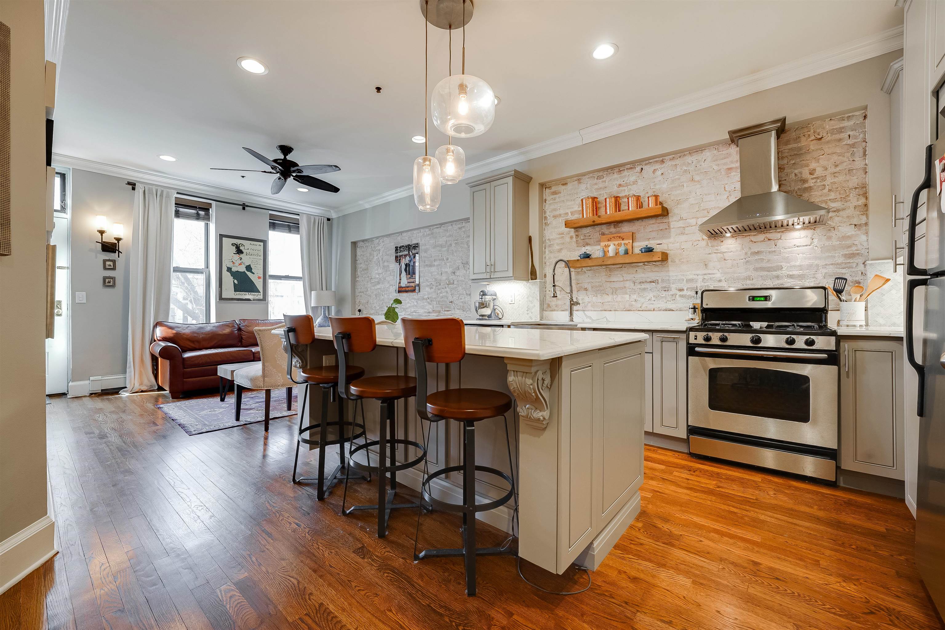1115 WILLOW AVE Unit 102