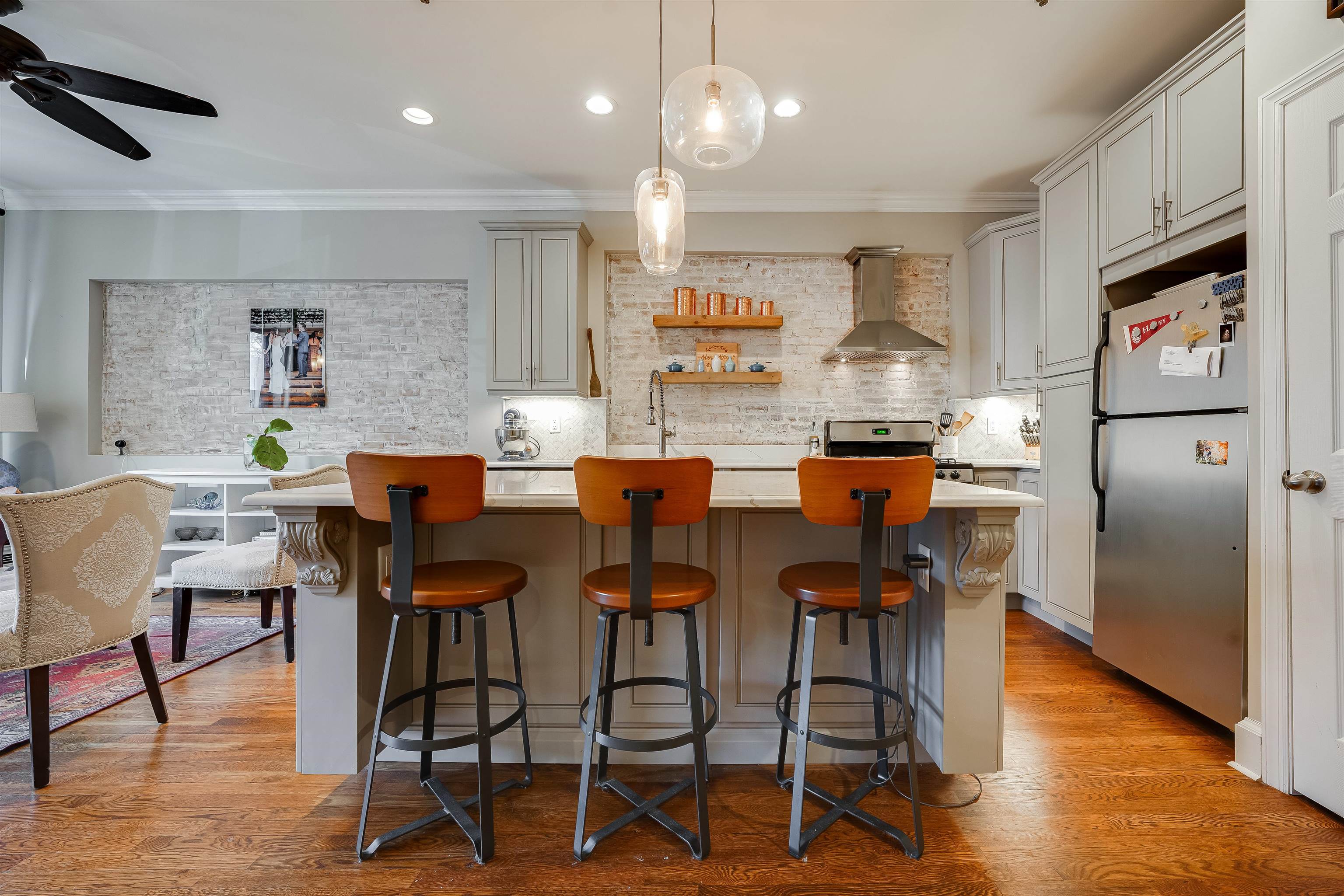 1115 WILLOW AVE Unit 102
