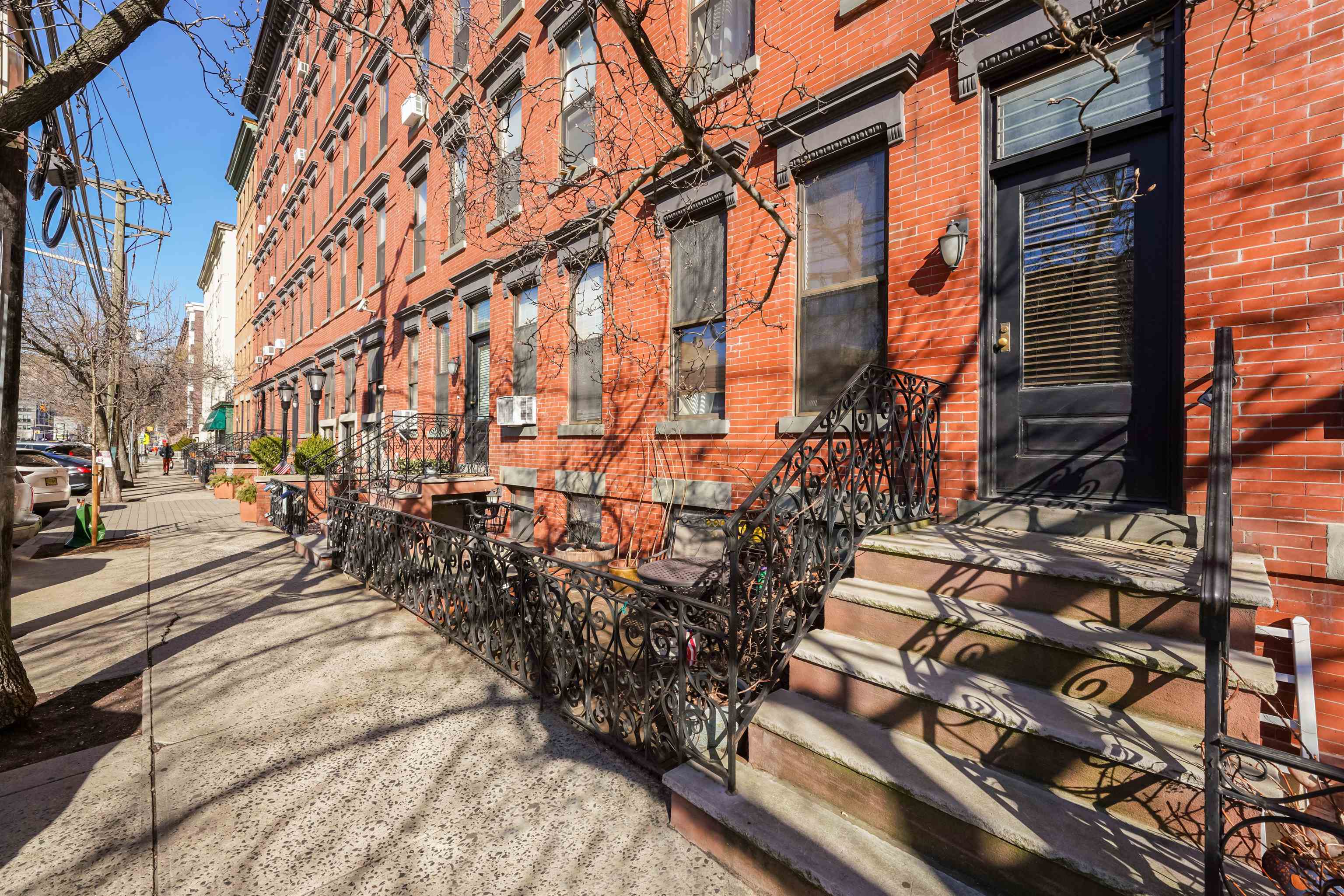 1115 WILLOW AVE Unit 102