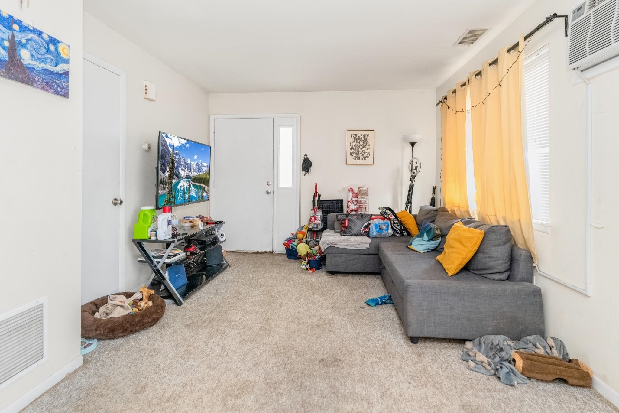 322 WINFIELD AVE
