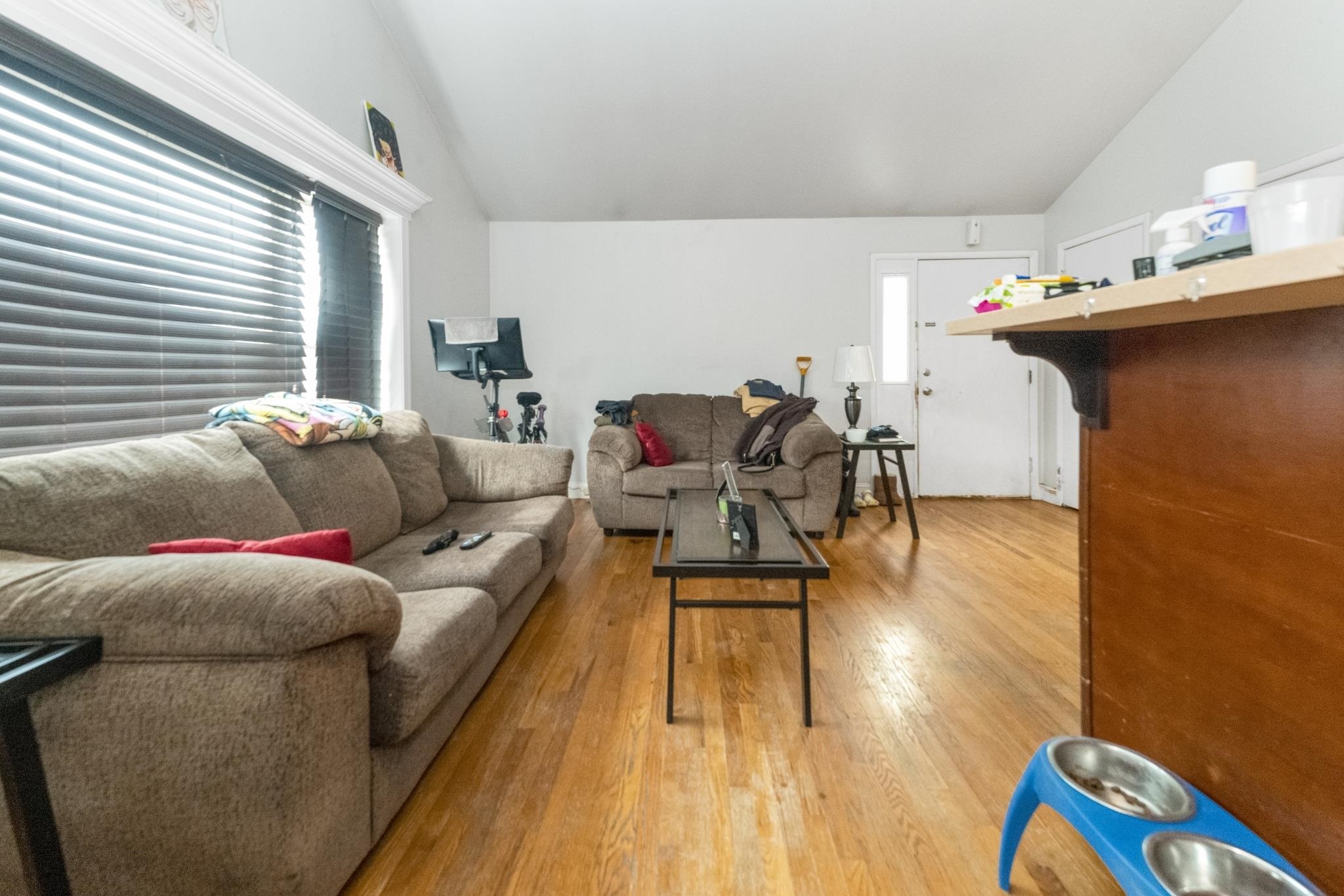 322 WINFIELD AVE