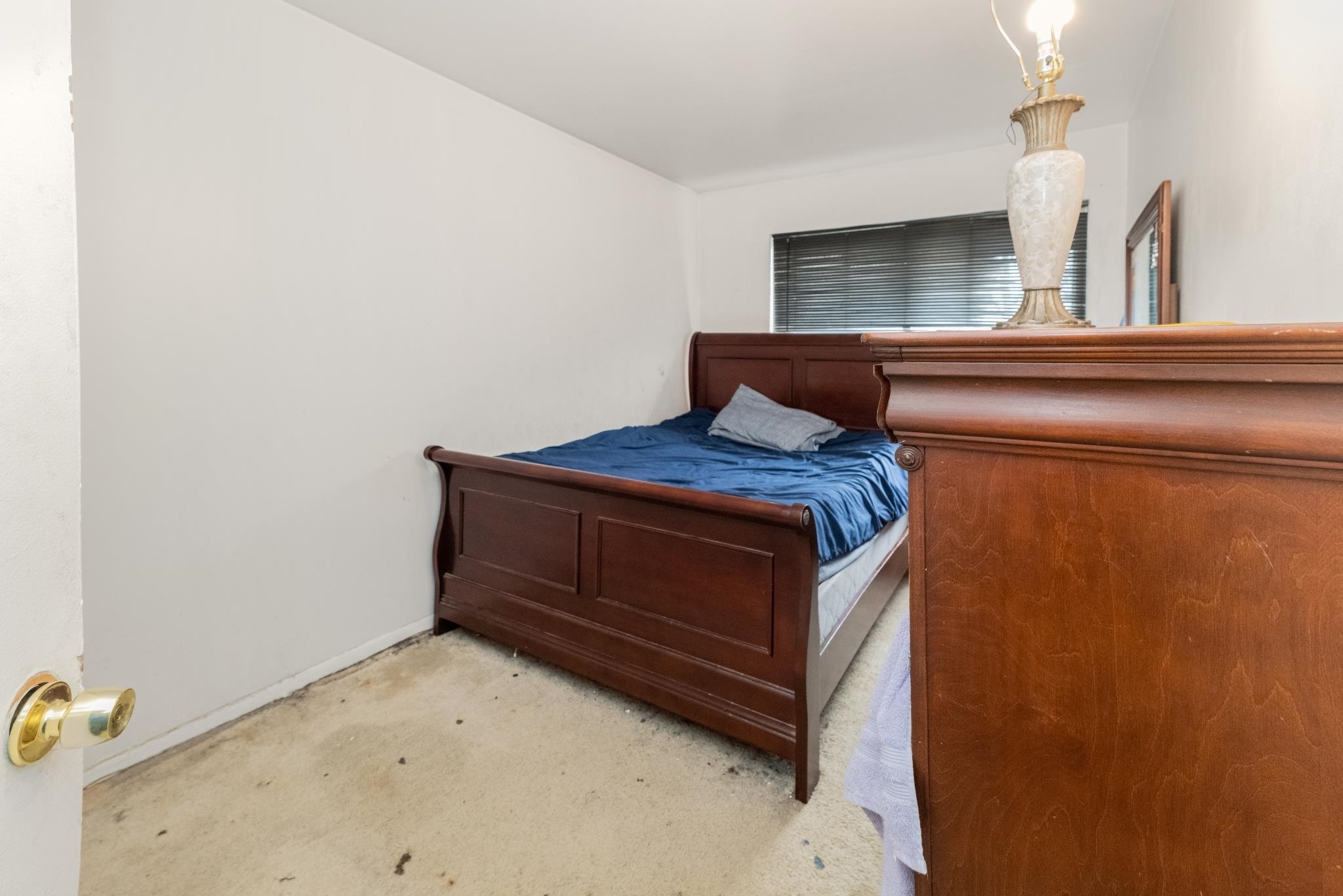 322 WINFIELD AVE