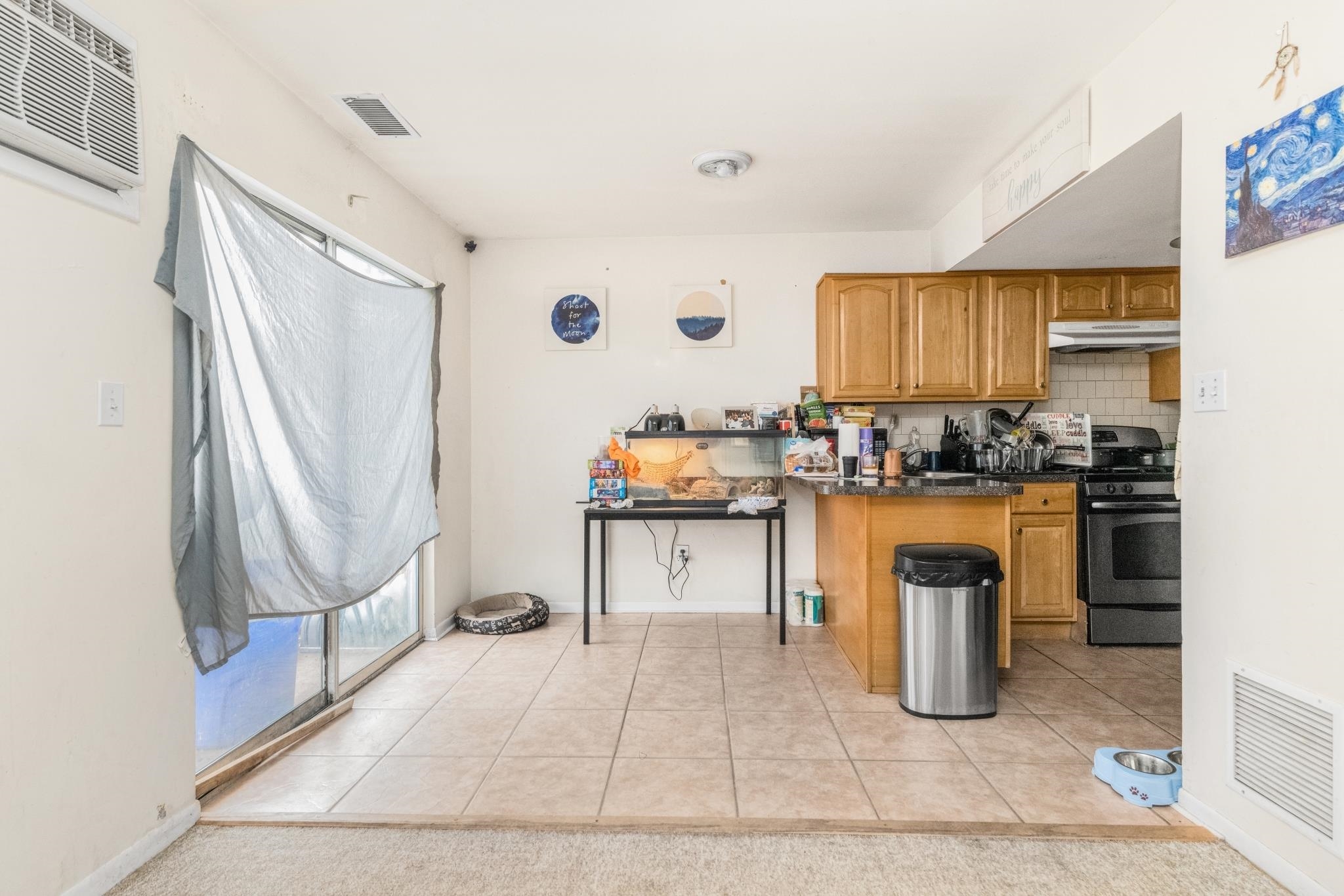 322 WINFIELD AVE