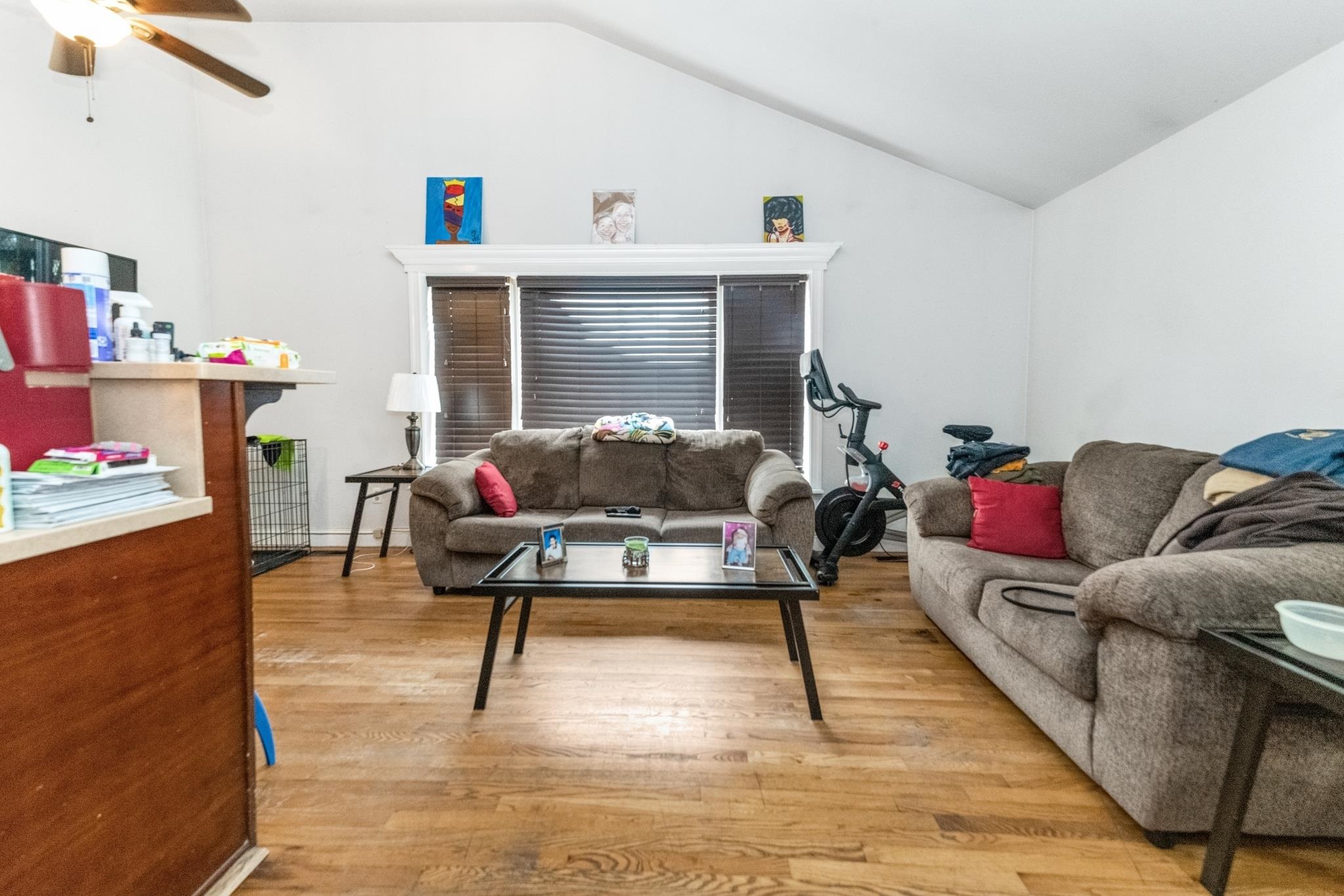 322 WINFIELD AVE