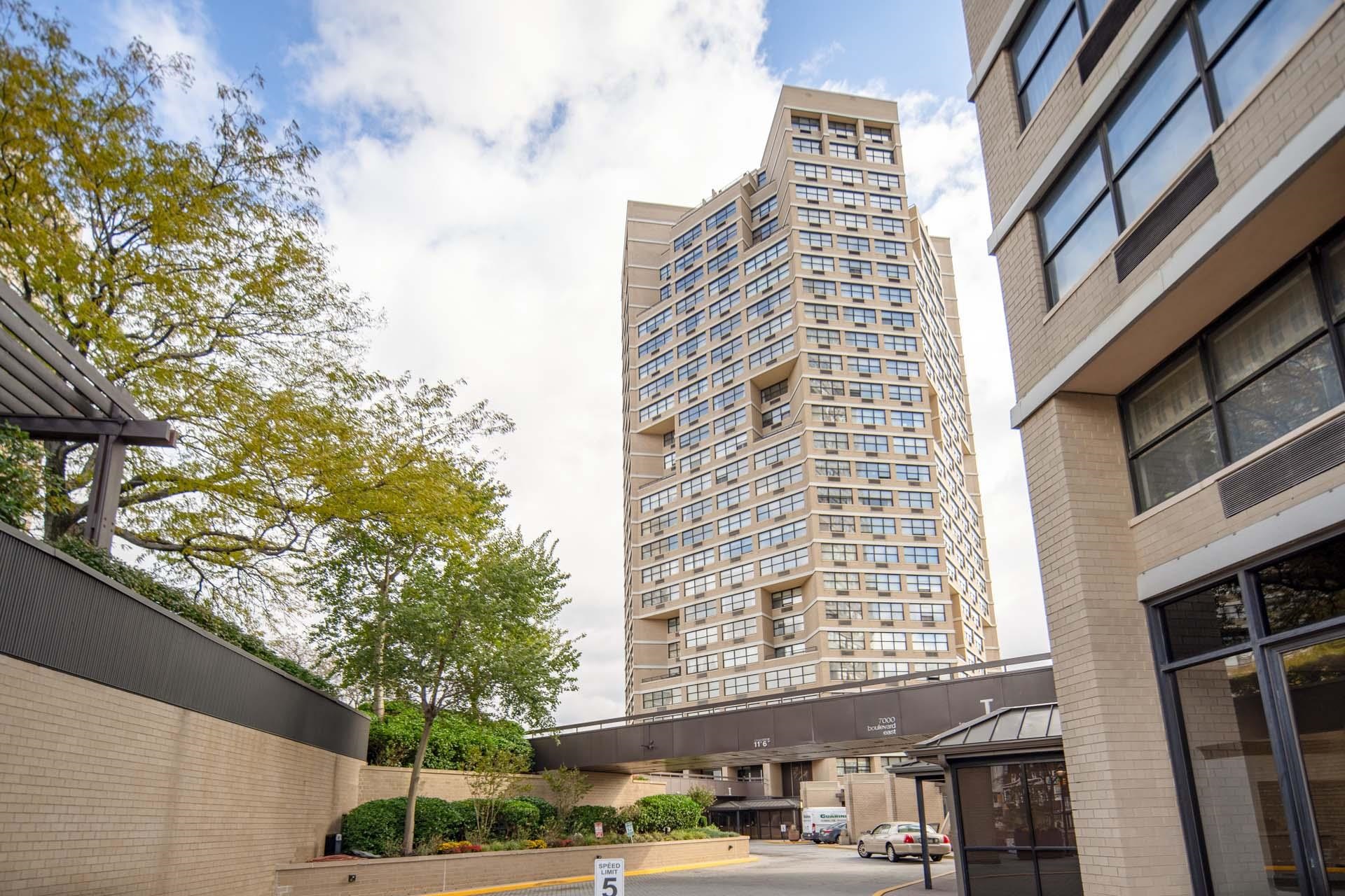7002 BLVD EAST Unit 24H