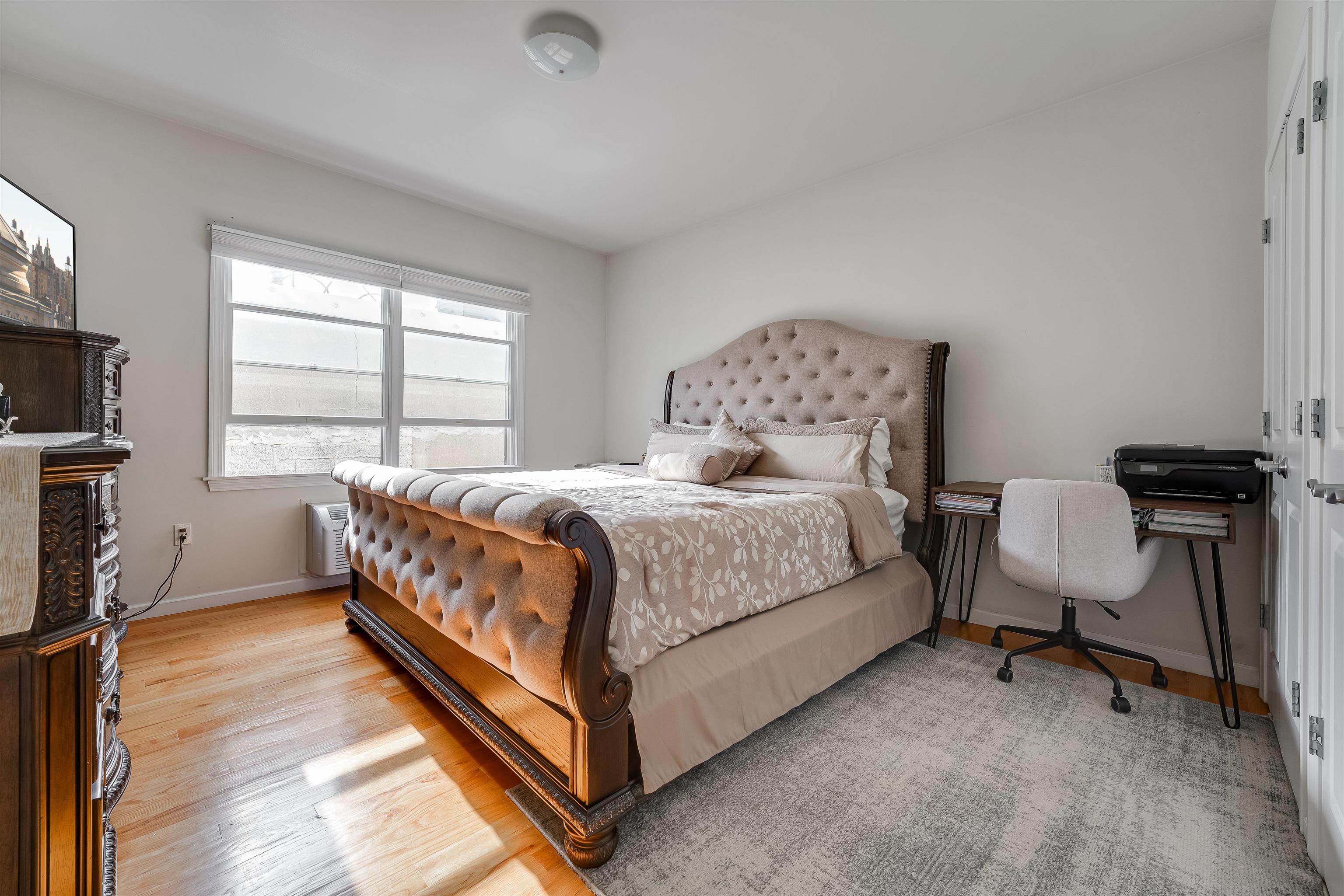 6708 JACKSON ST Unit 4