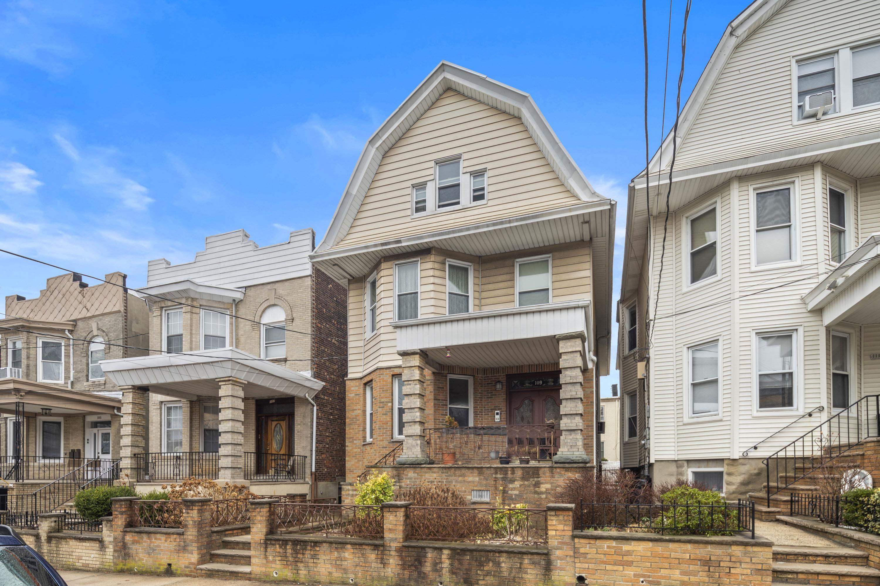 109 SHIPPEN ST