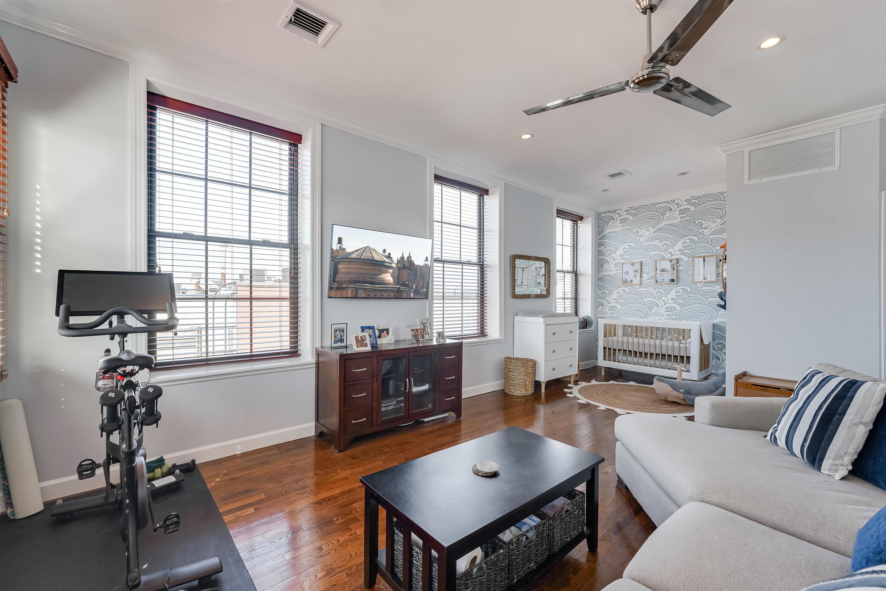 1015 GRAND ST Unit 5C