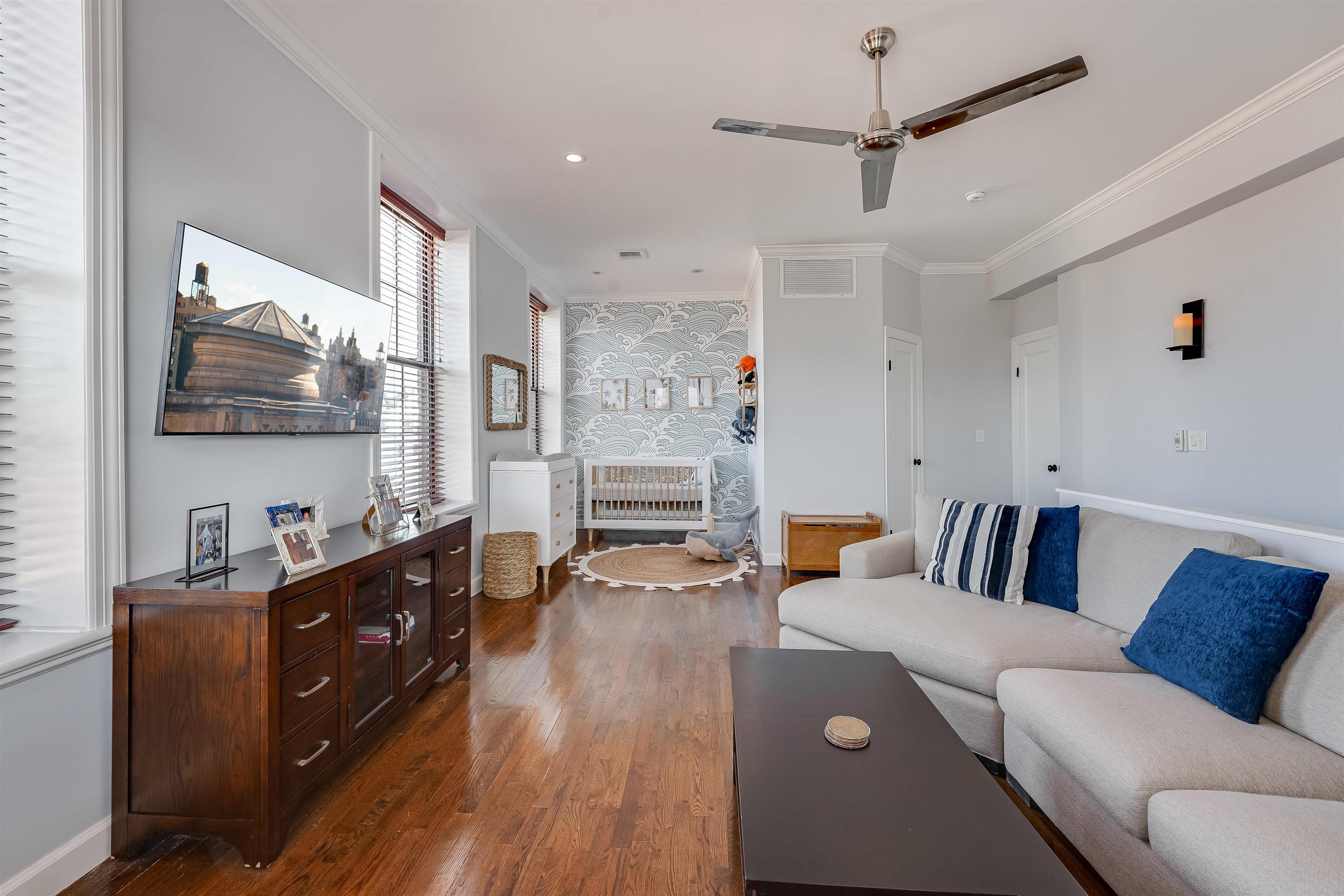1015 GRAND ST Unit 5C