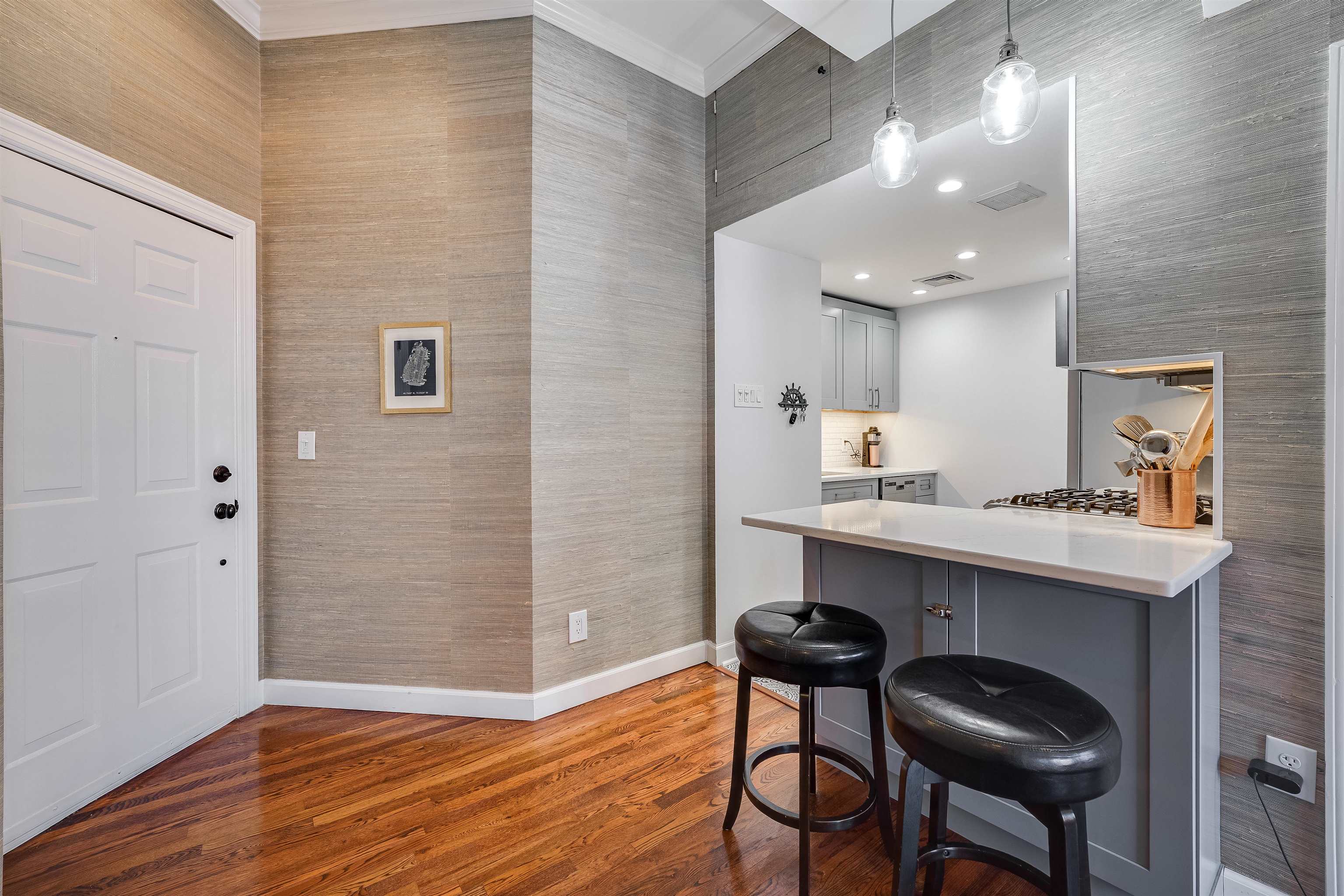 1015 GRAND ST Unit 5C
