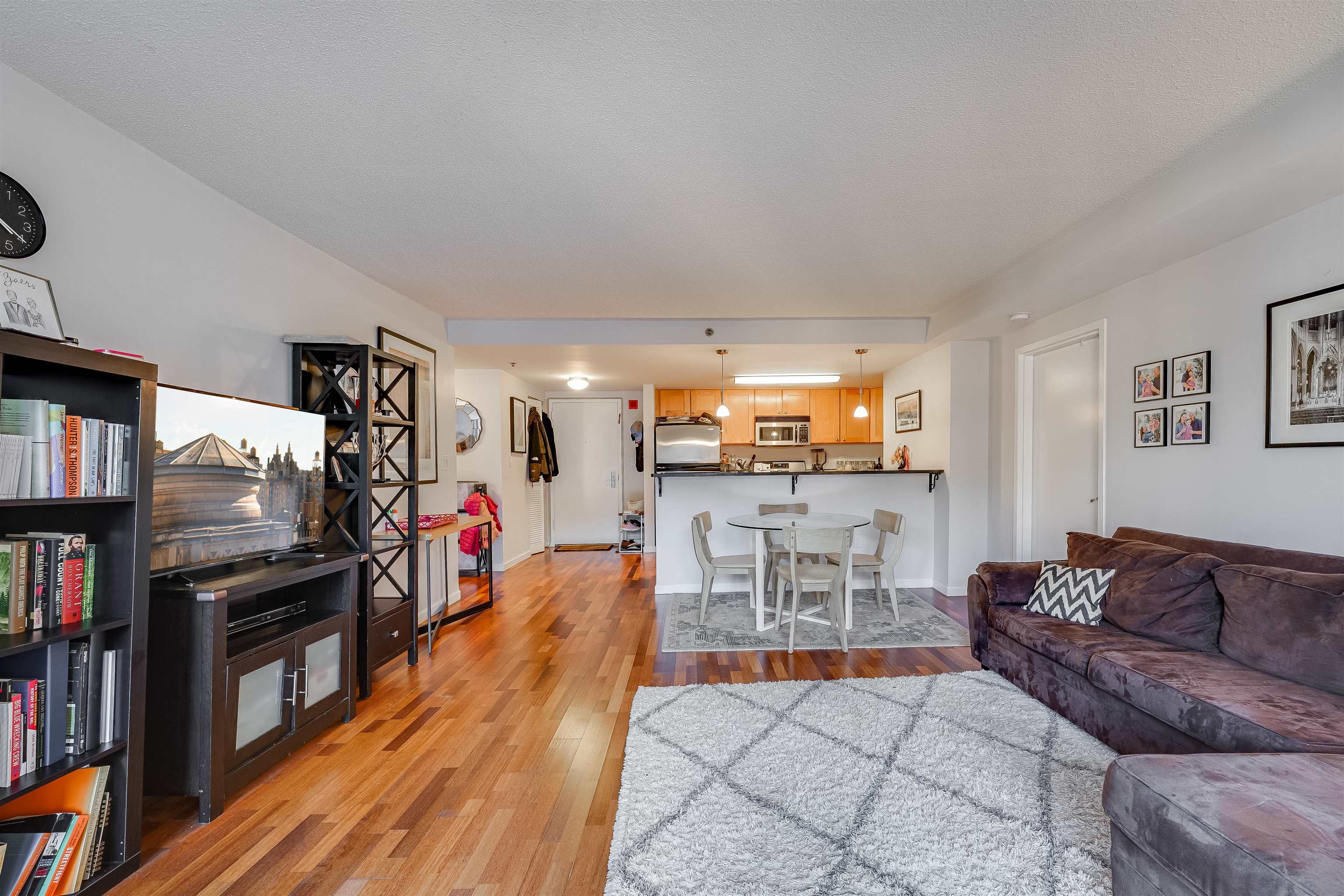 700 1ST ST Unit 4F