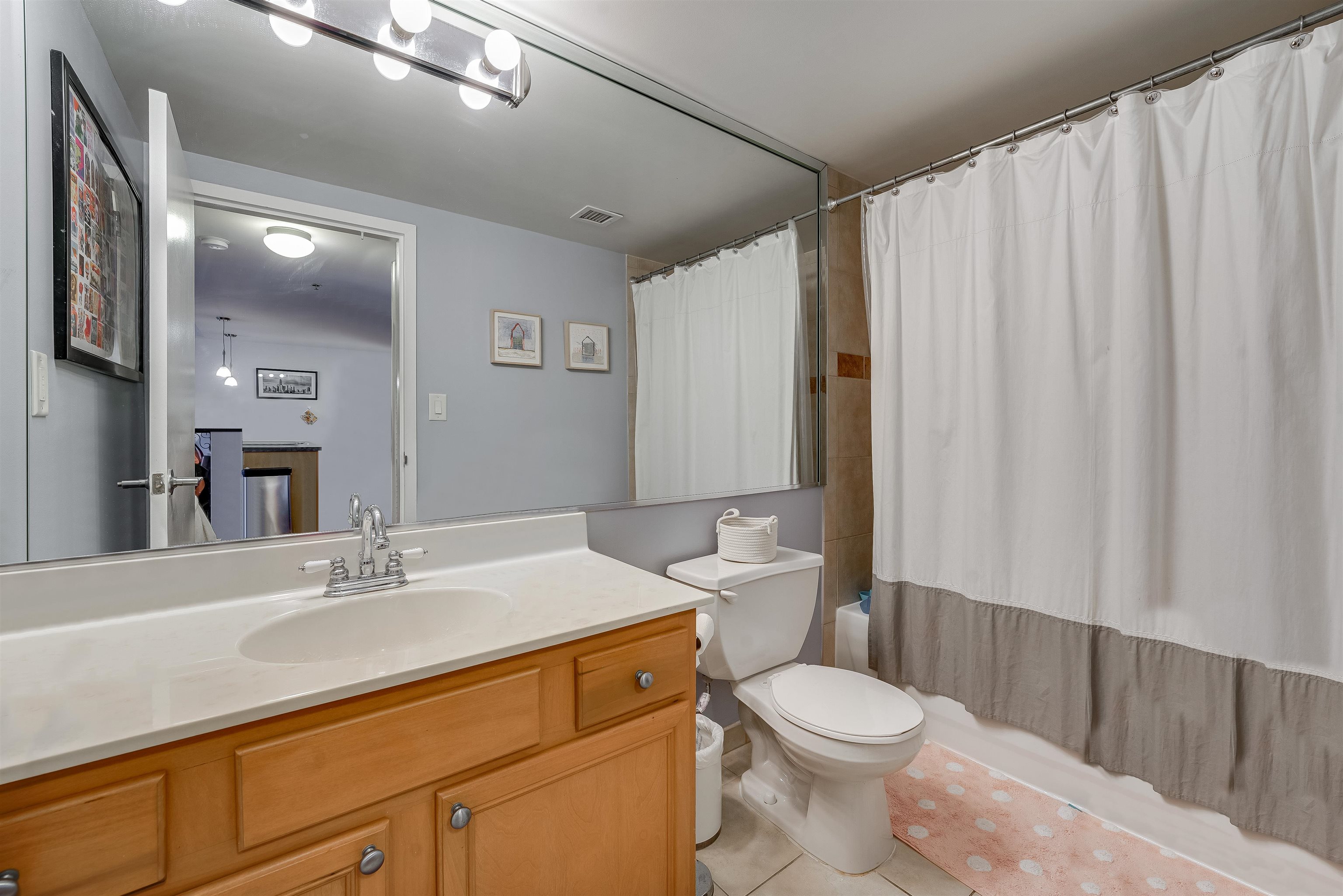 700 1ST ST Unit 4F