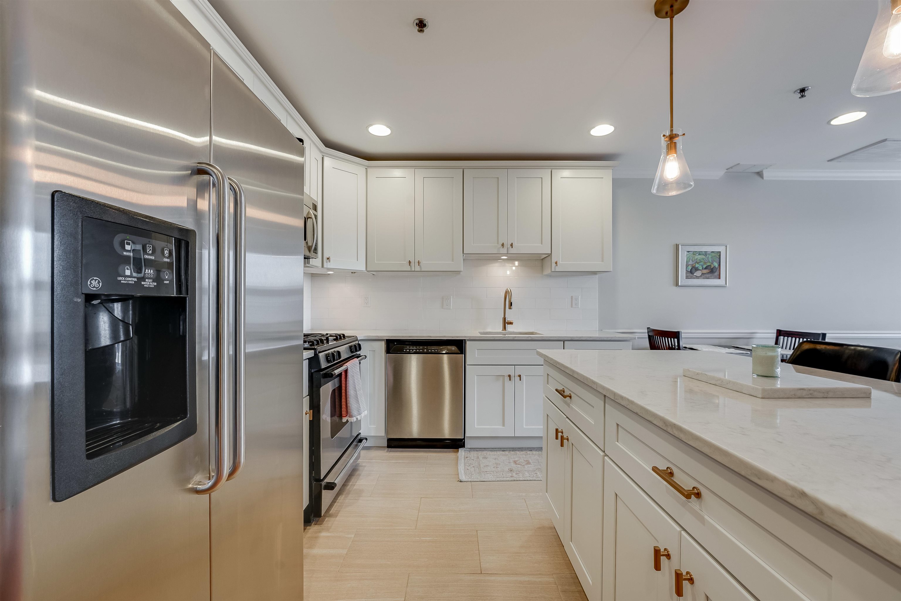 812 GRAND ST Unit 416
