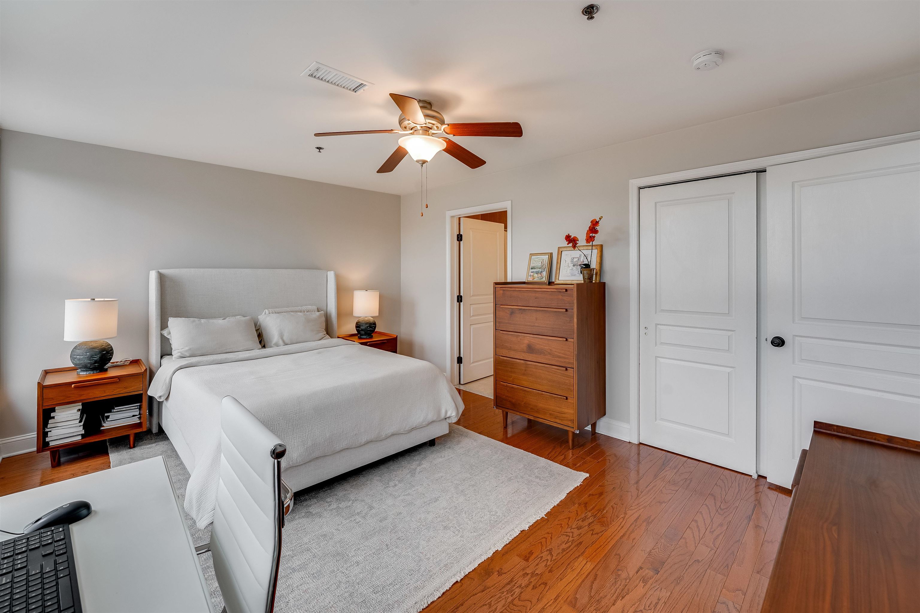 812 GRAND ST Unit 416