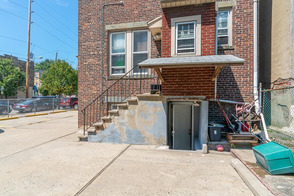 2100-2104 NEW YORK AVE