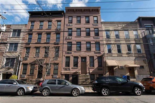 527 JEFFERSON ST Unit 3