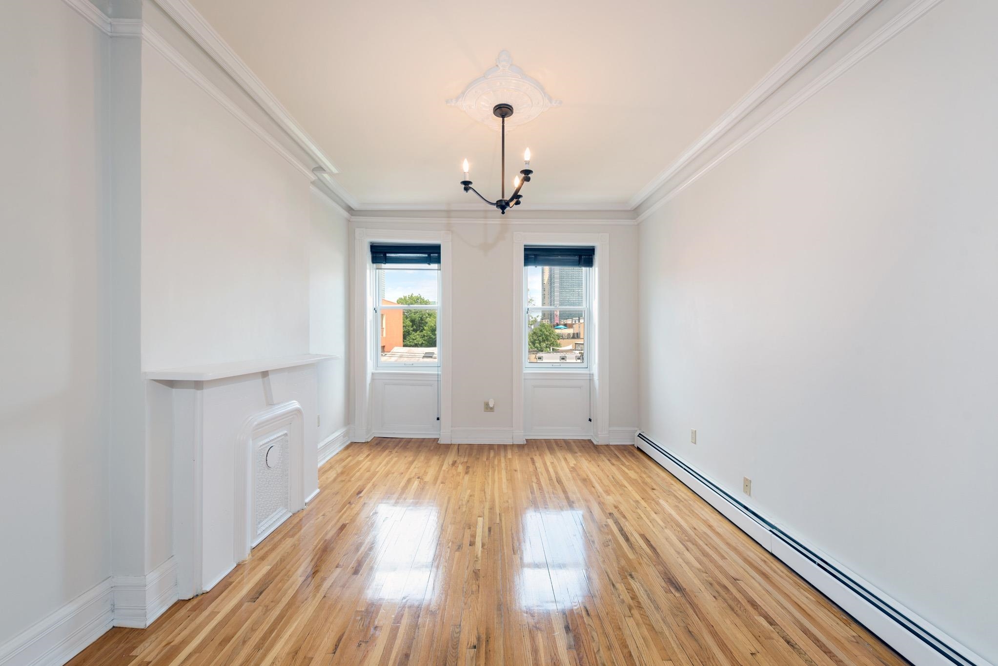 109 ERIE ST Unit 4R