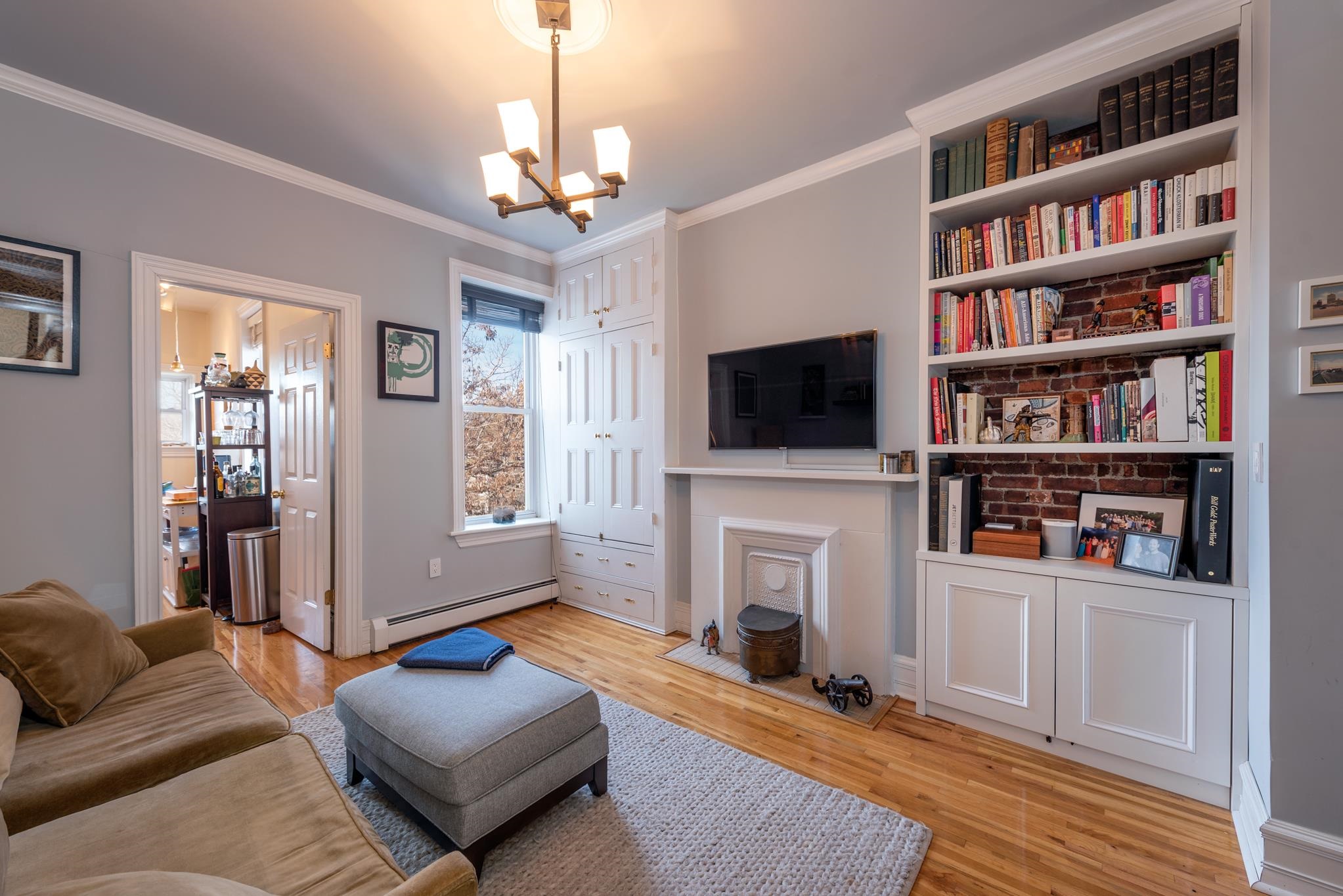 109 ERIE ST Unit 4R