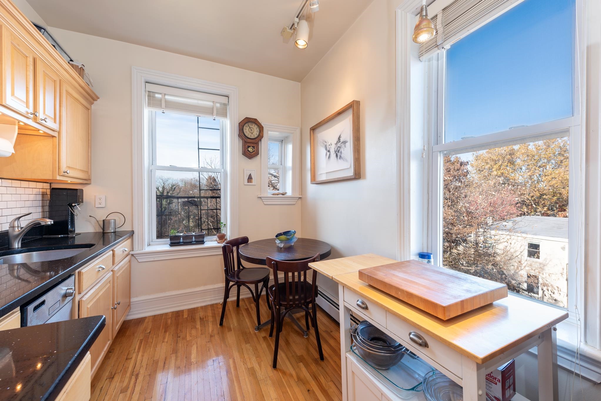 109 ERIE ST Unit 4R