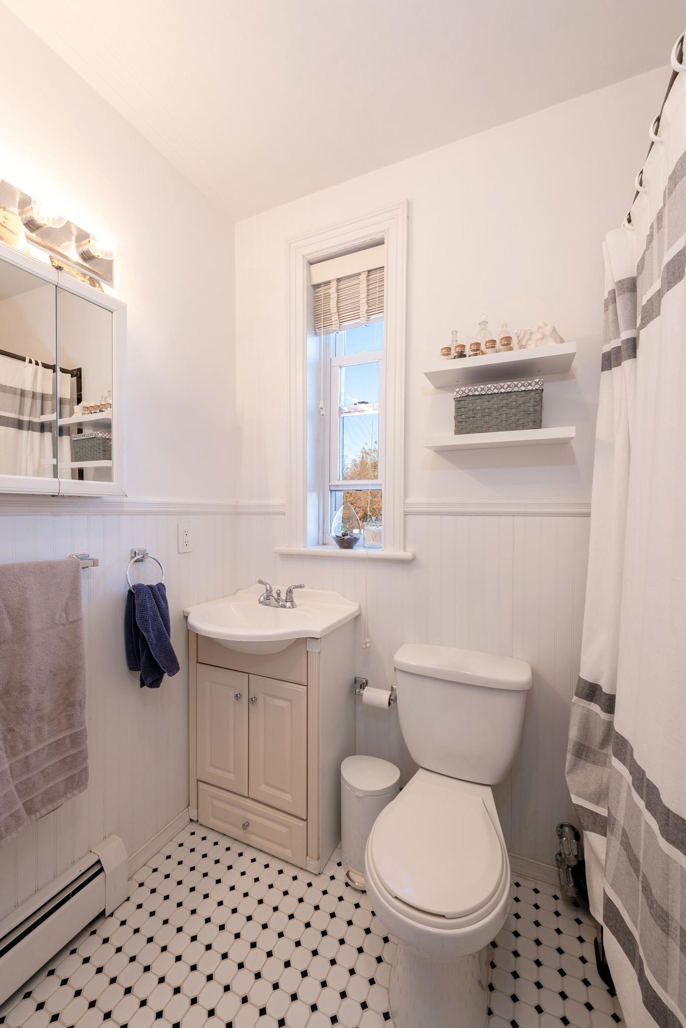 109 ERIE ST Unit 4R