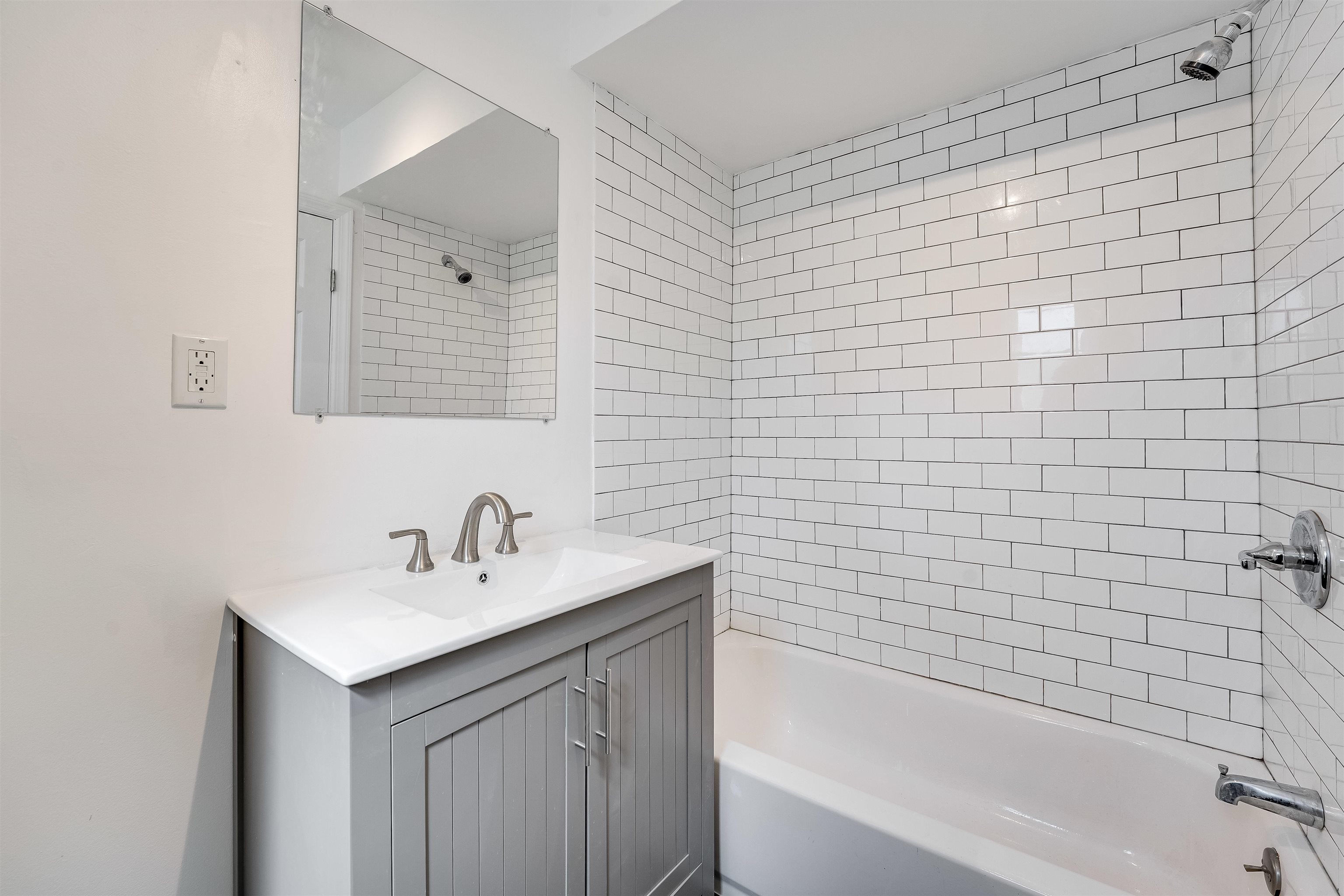 522 JEFFERSON ST Unit 3