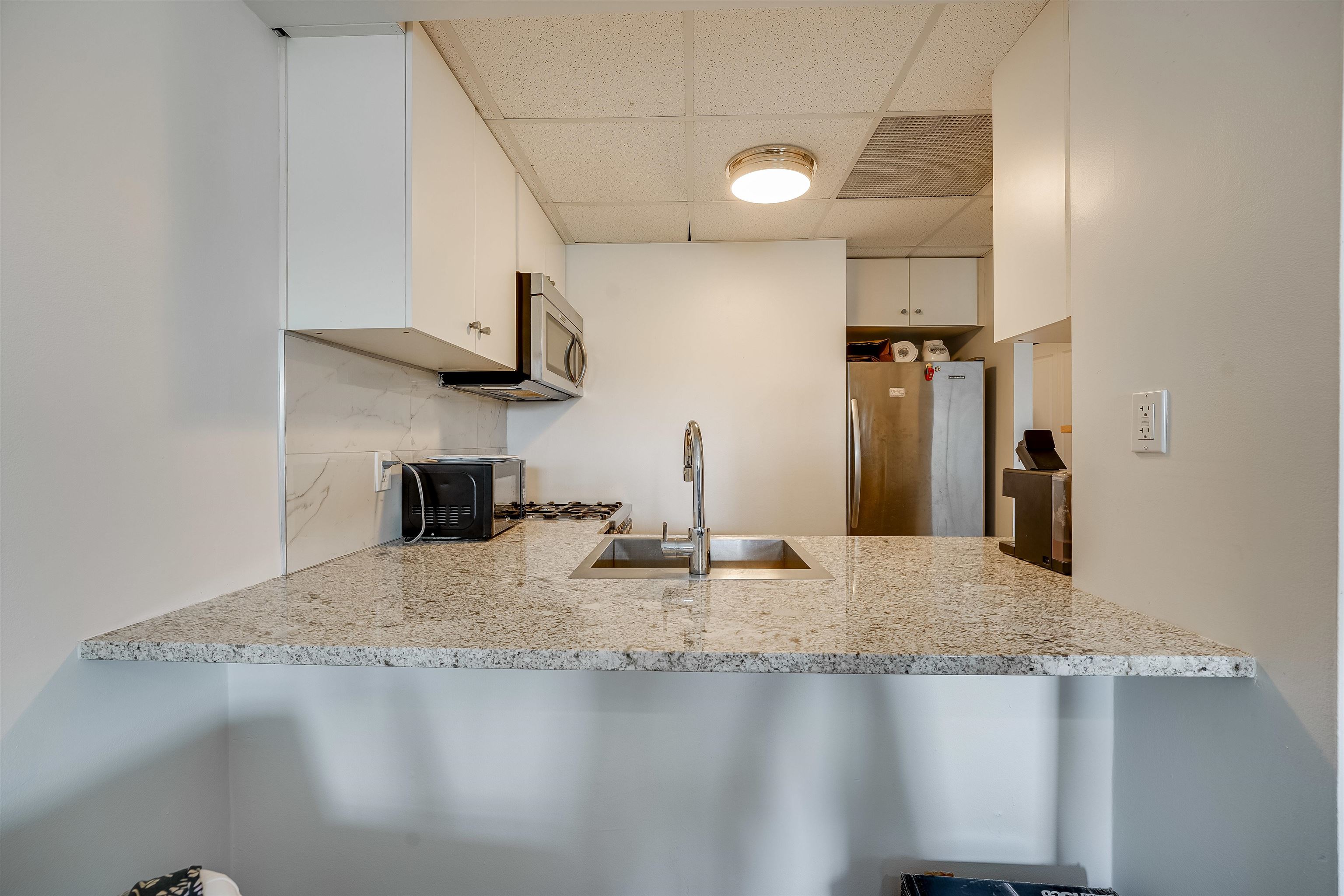 227 CHRISTOPHER COLUMBUS DR Unit 308B