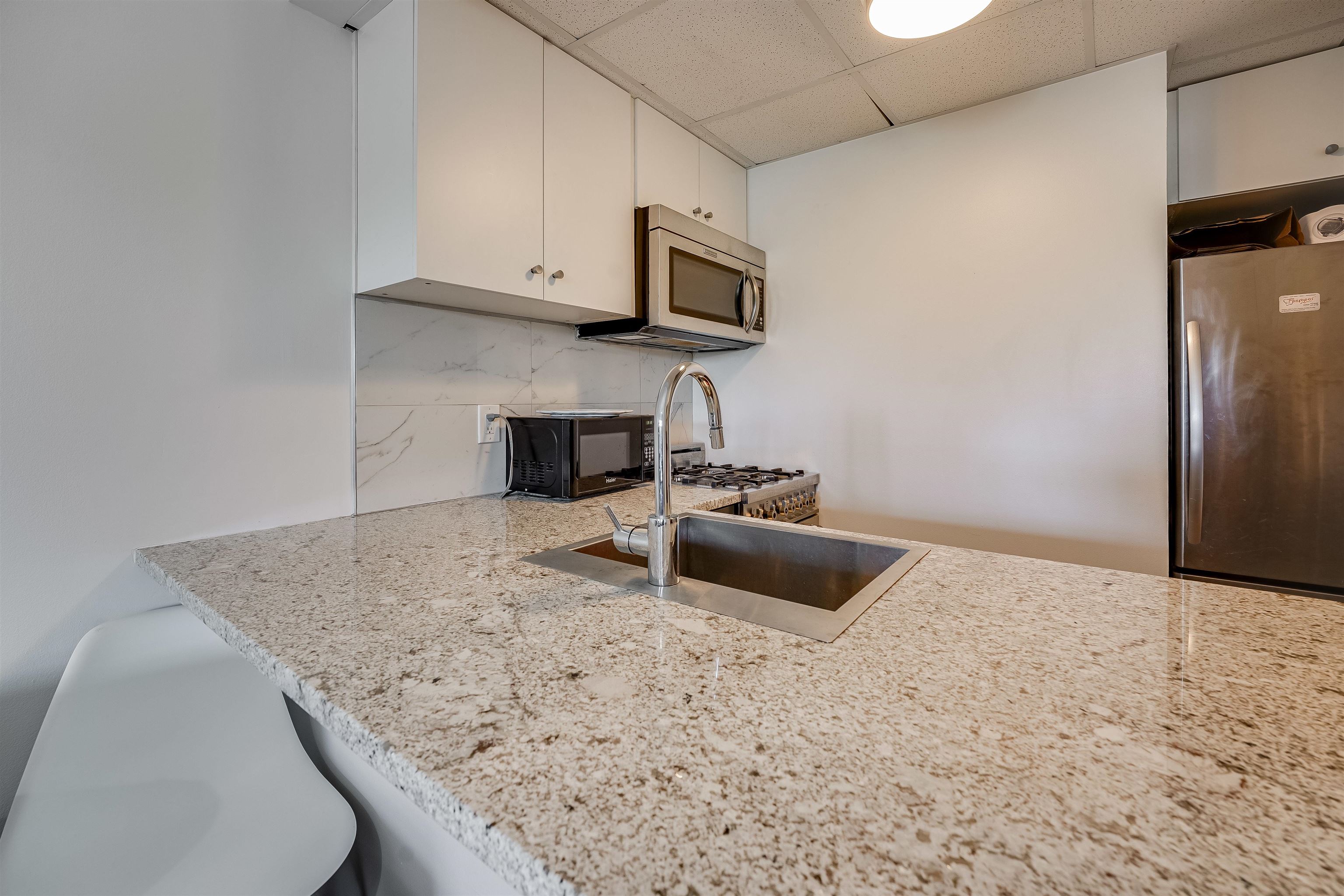 227 CHRISTOPHER COLUMBUS DR Unit 308B