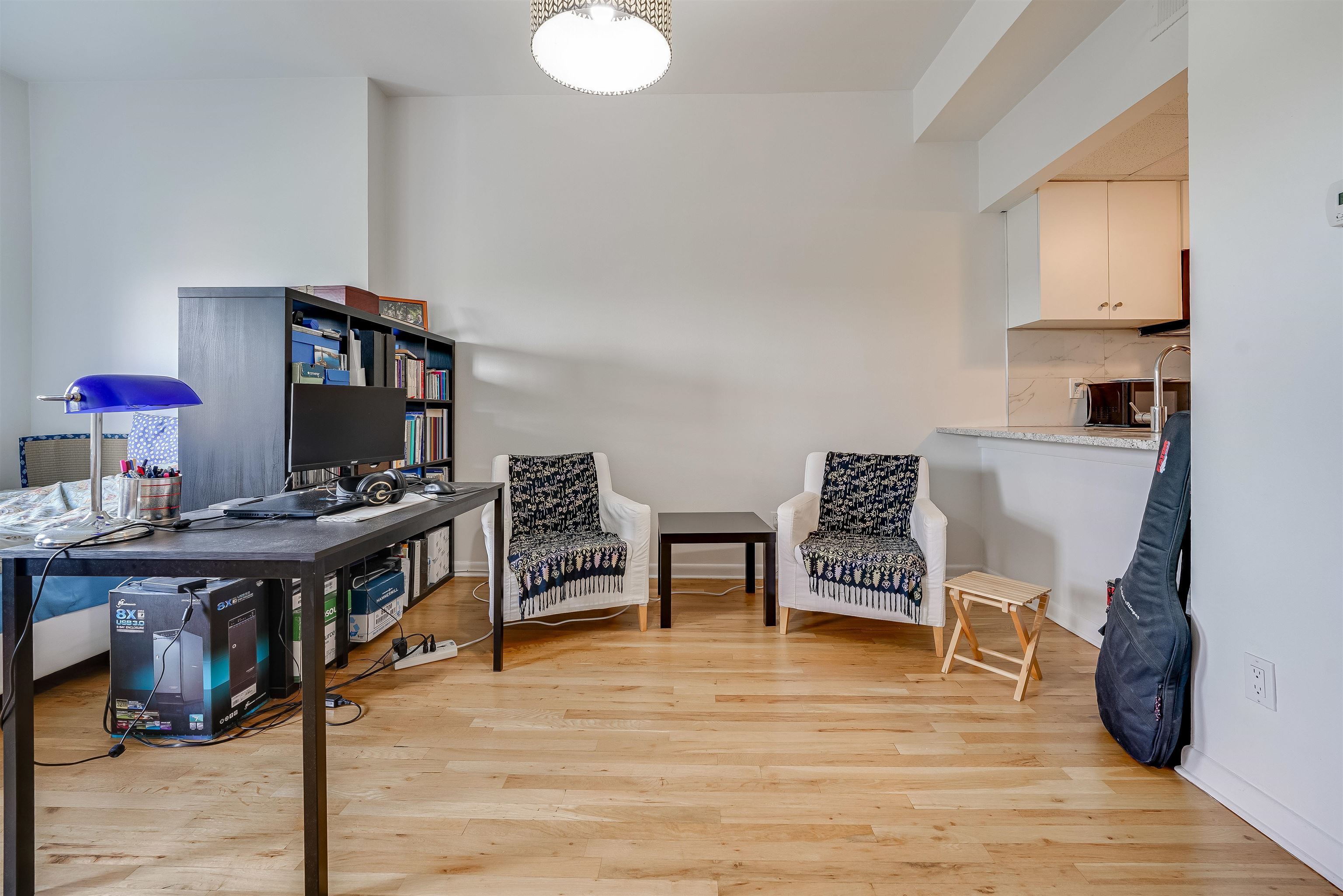 227 CHRISTOPHER COLUMBUS DR Unit 308B