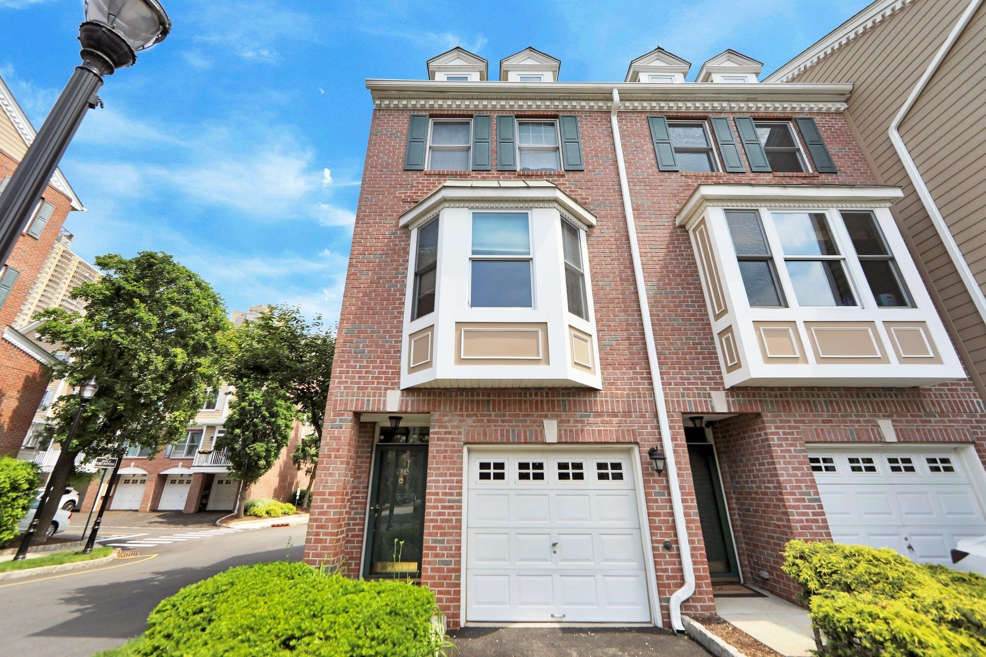 481 BUFFALO CT