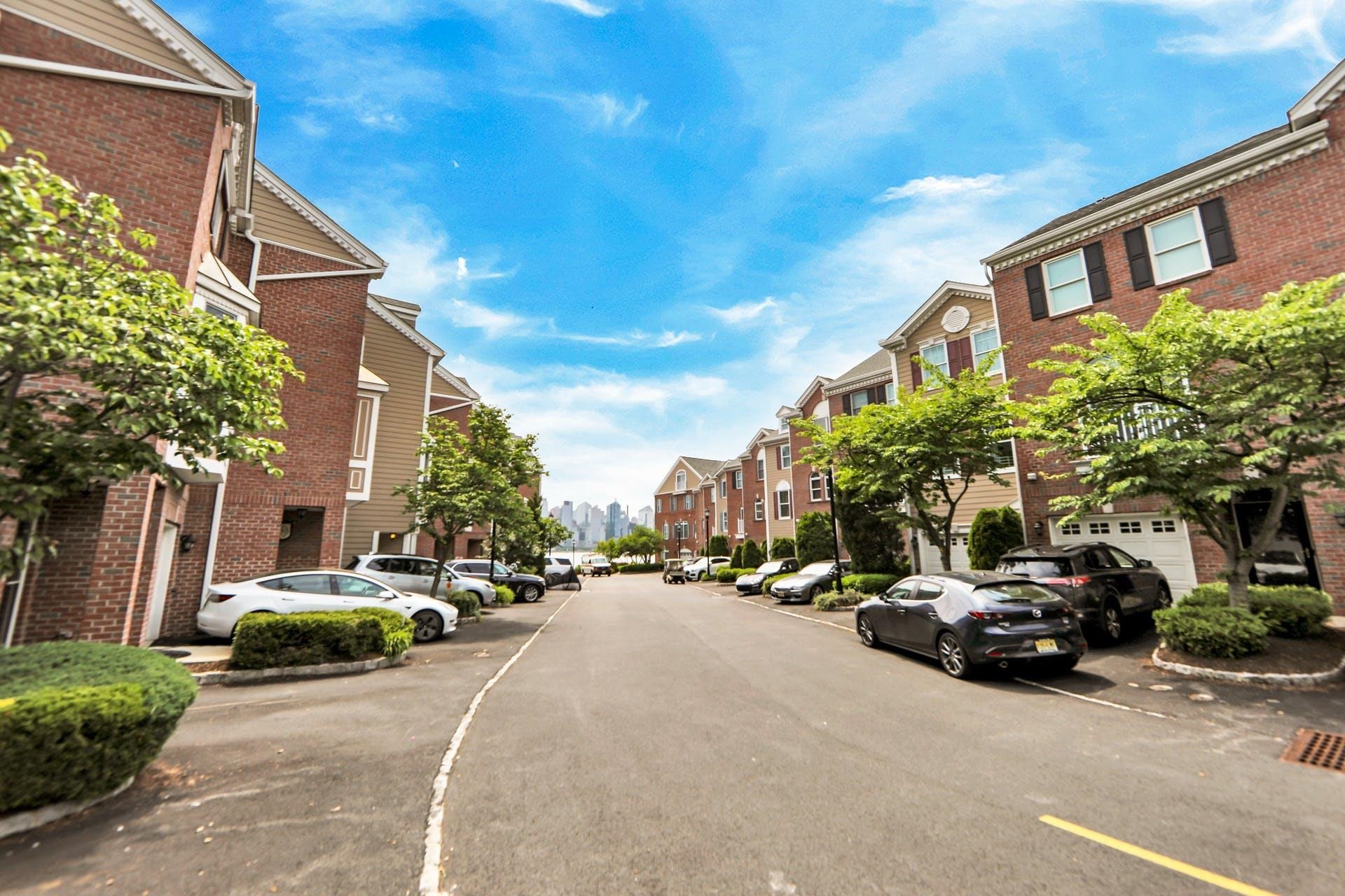 481 BUFFALO CT