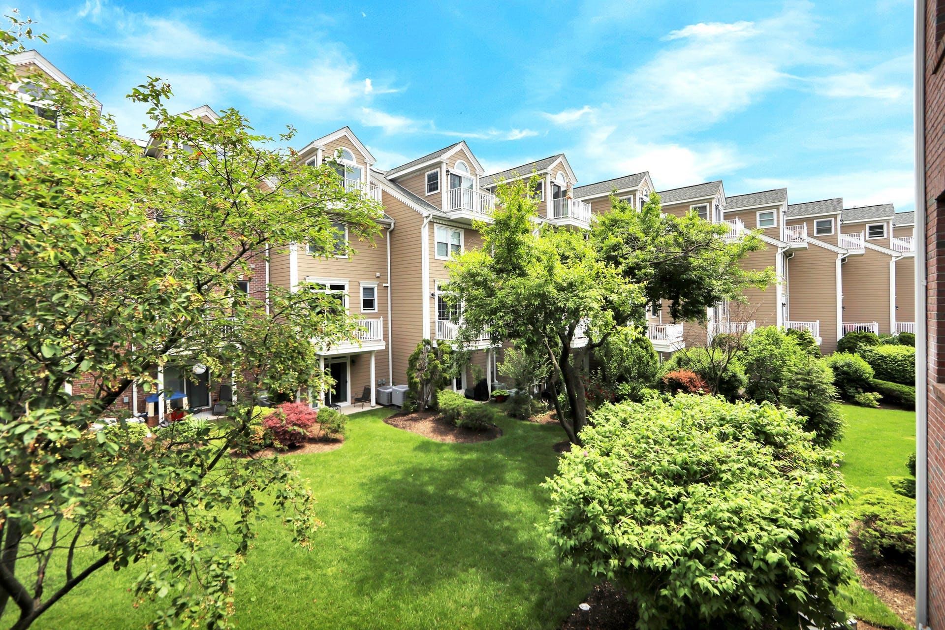 481 BUFFALO CT