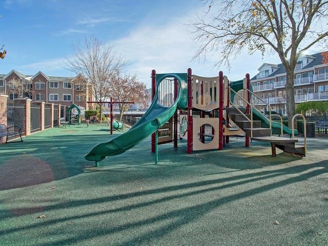 481 BUFFALO CT