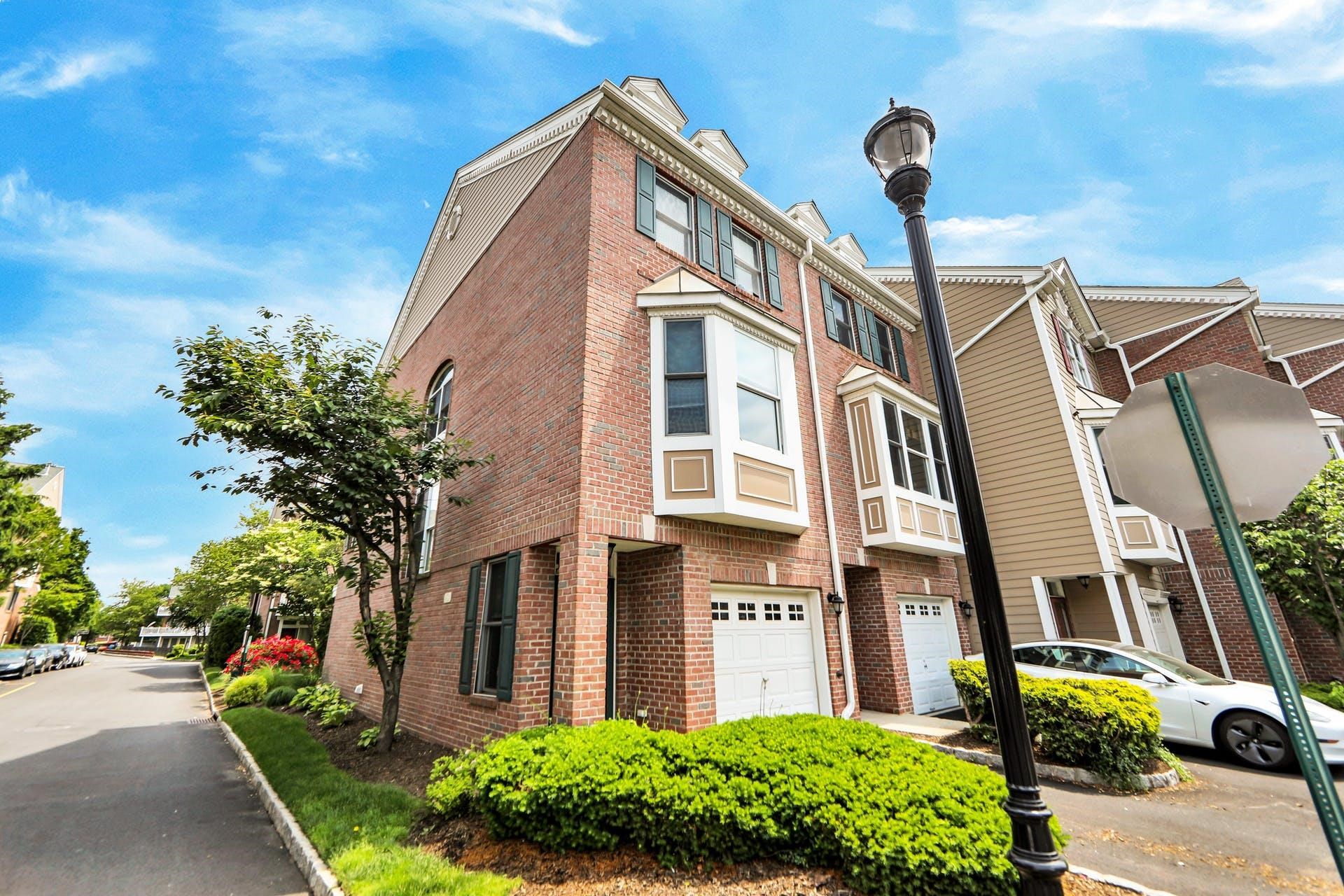 481 BUFFALO CT