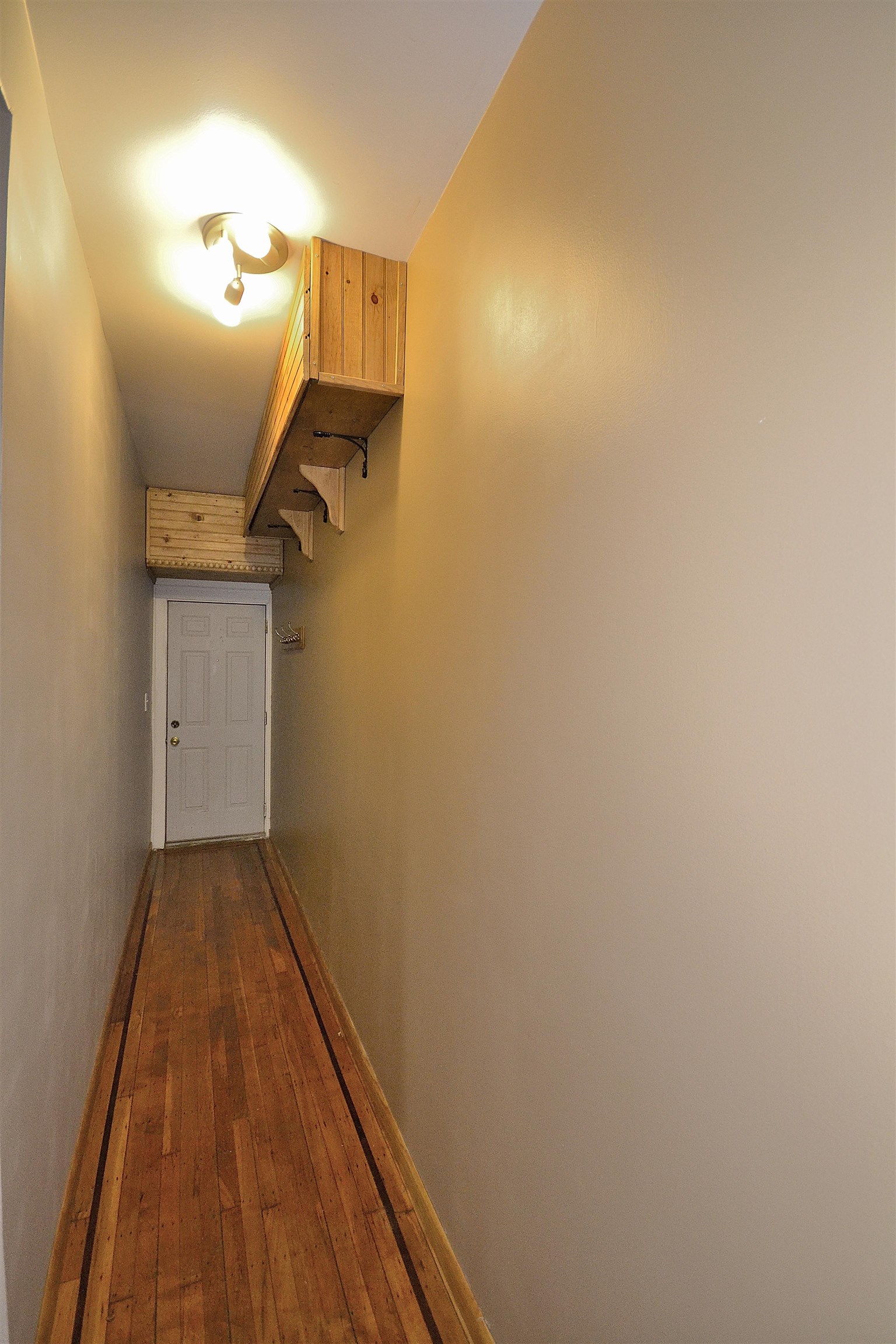 6114 HIGHLAND PL Unit 1B