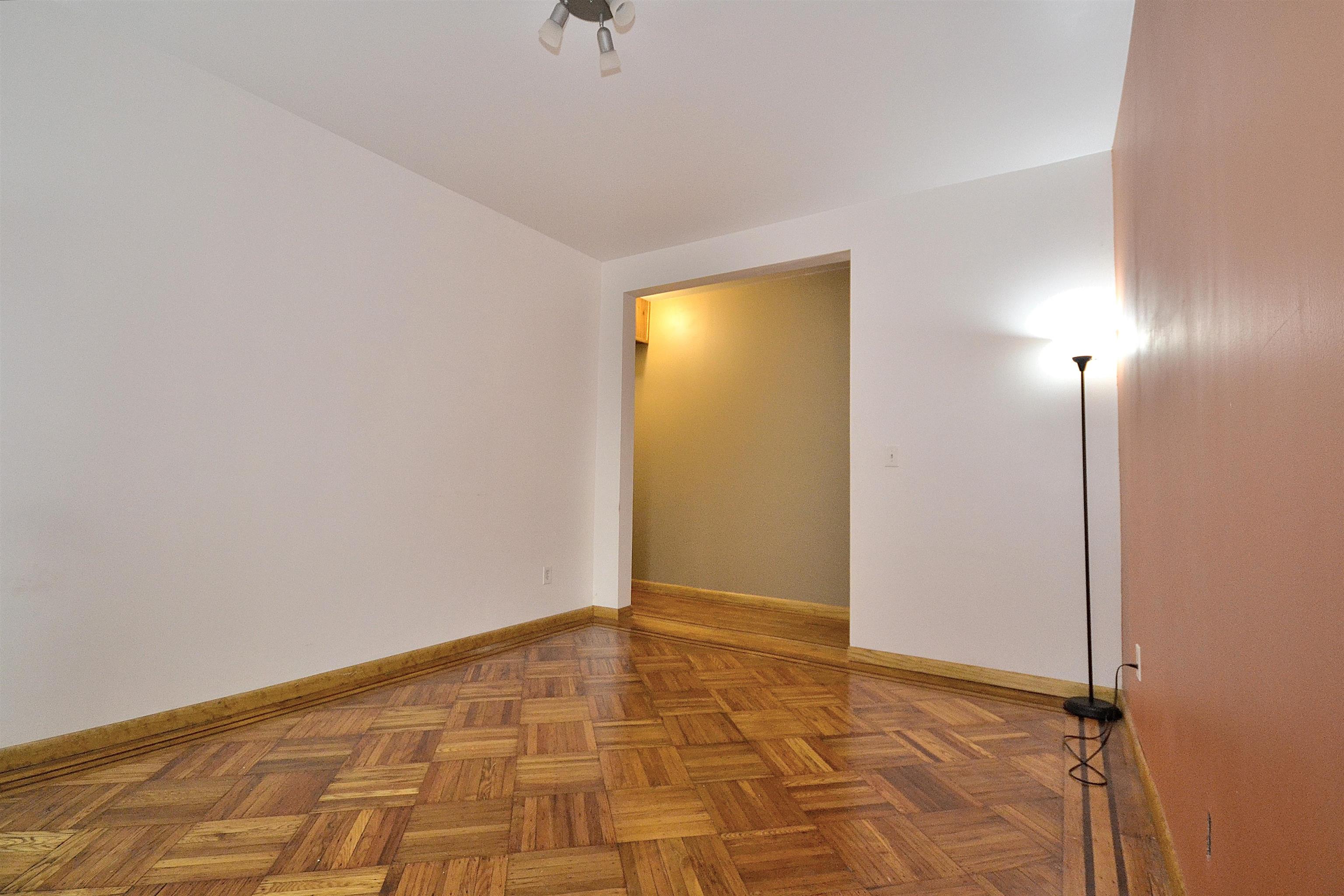 6114 HIGHLAND PL Unit 1B