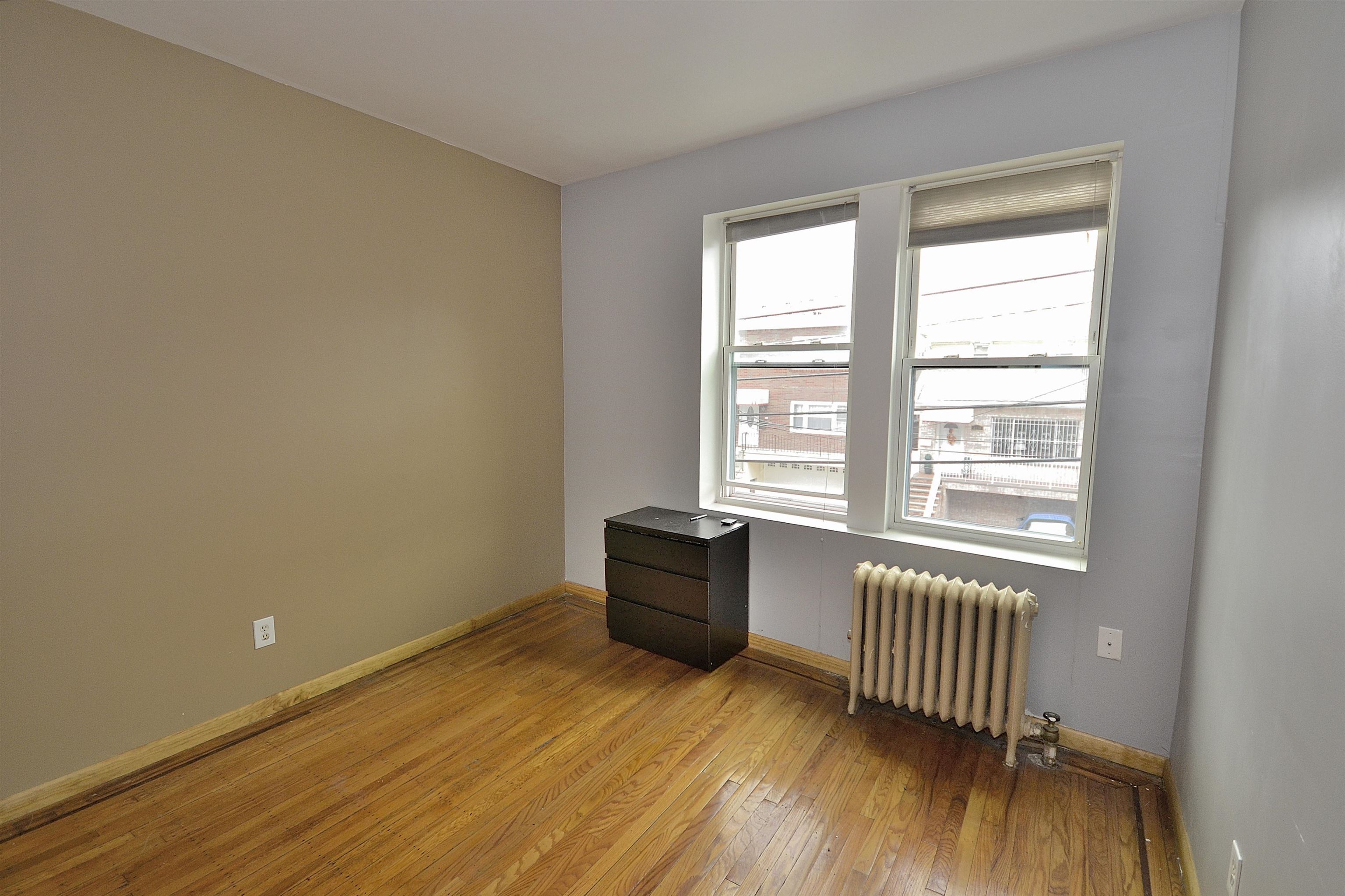 6114 HIGHLAND PL Unit 1B